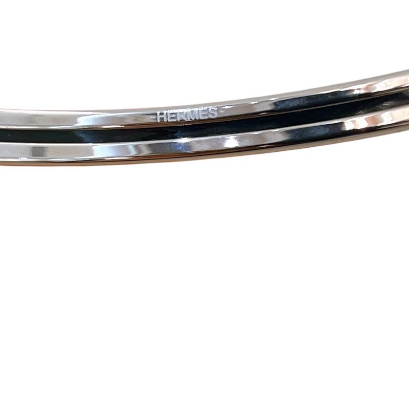 HERMES Unis Enamel Bracelet in White & Silver - Timeless Elegance