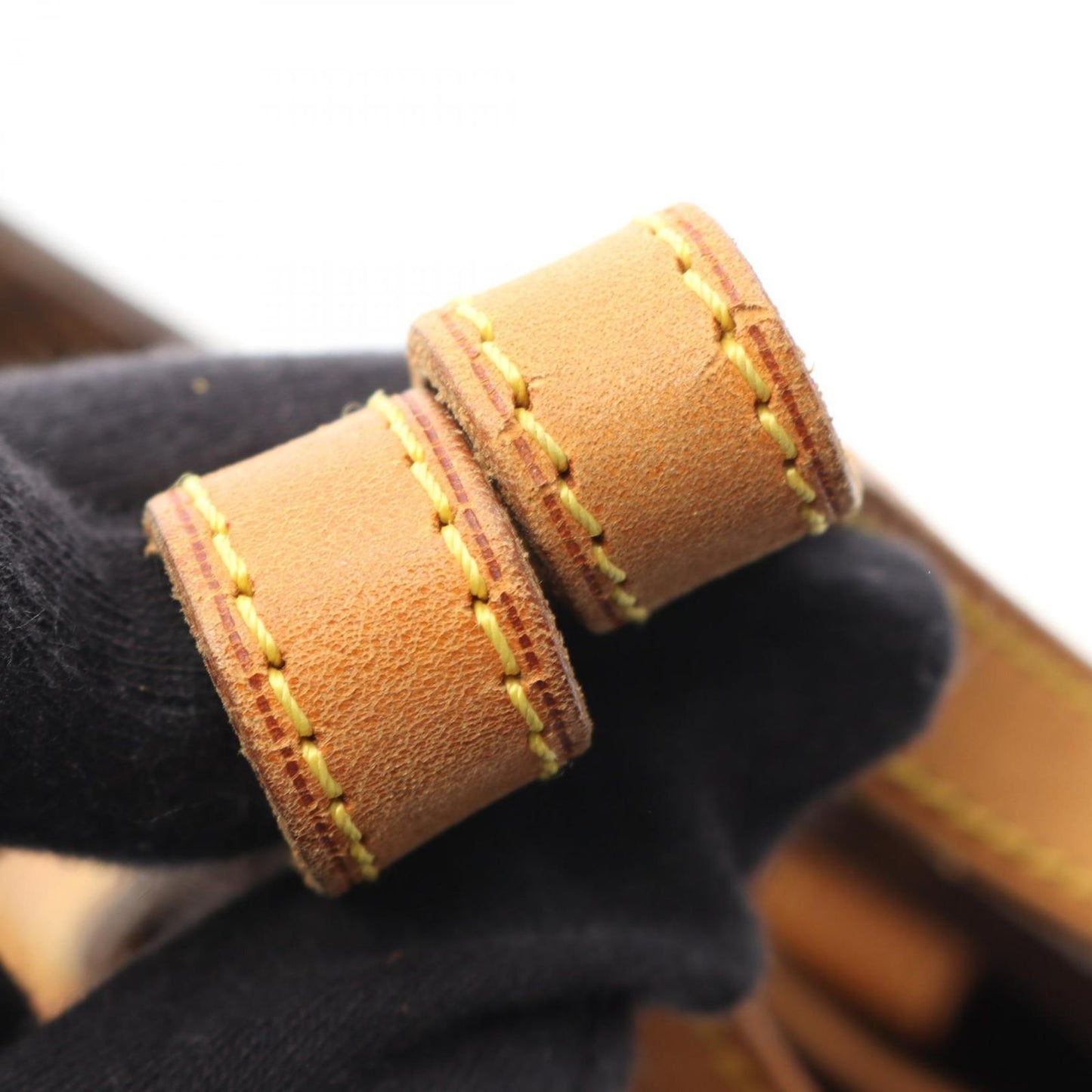 Louis Vuitton Monogram Vavin PM Handbag - Timeless Elegance