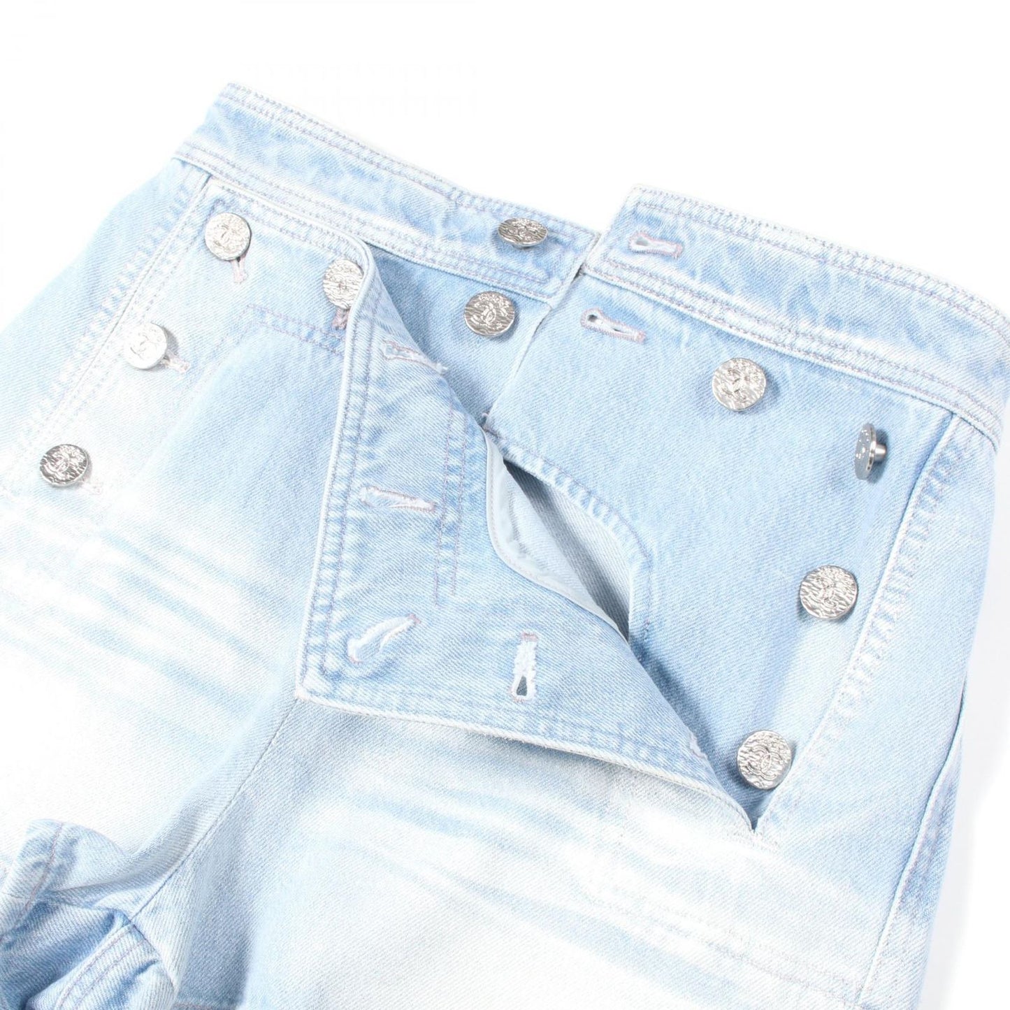 CHANEL Denim Shorts - Exquisite Blue Cotton Elegance