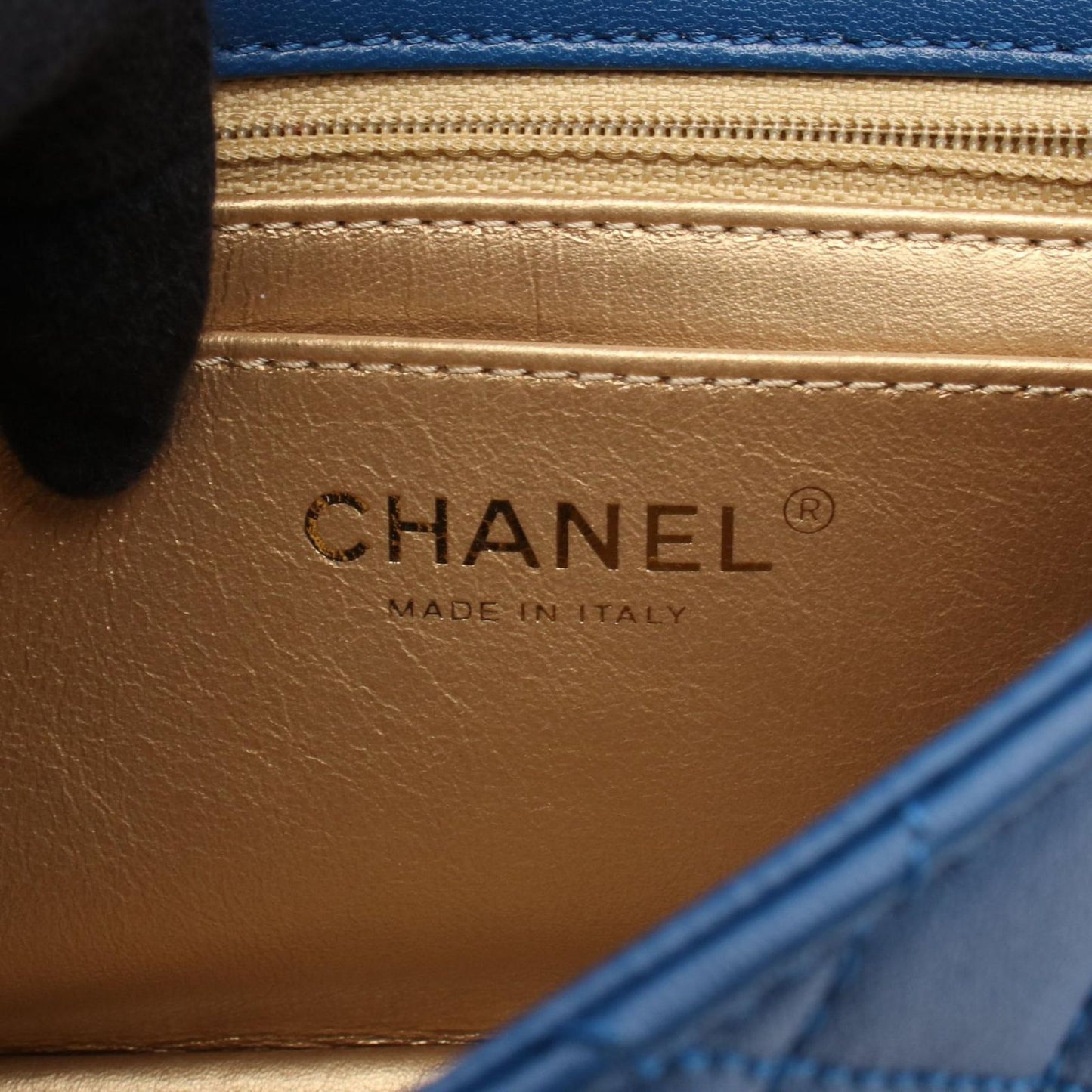 CHANEL Blue Leather Maminotrasse Chain Shoulder Bag AS1786