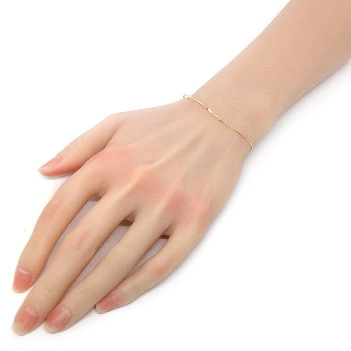 K10YG Twist Curve Bar Bracelet - Exquisite Yellow Gold Elegance