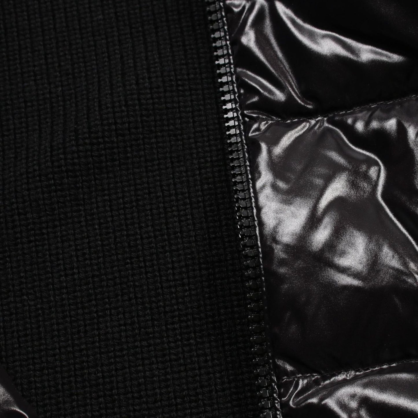 MONCLER Tricot Down Jacket in Black - Exquisite Wool & Nylon Blend