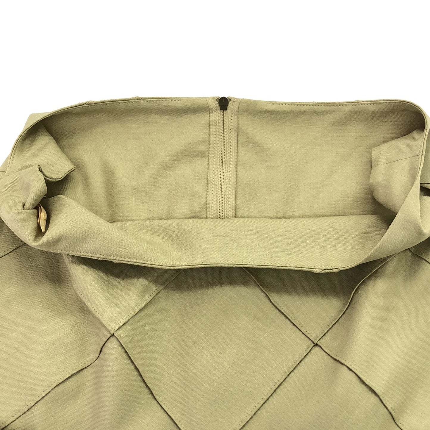 FOXEY NEW YORK Beige Sleeveless Dress - Timeless Elegance