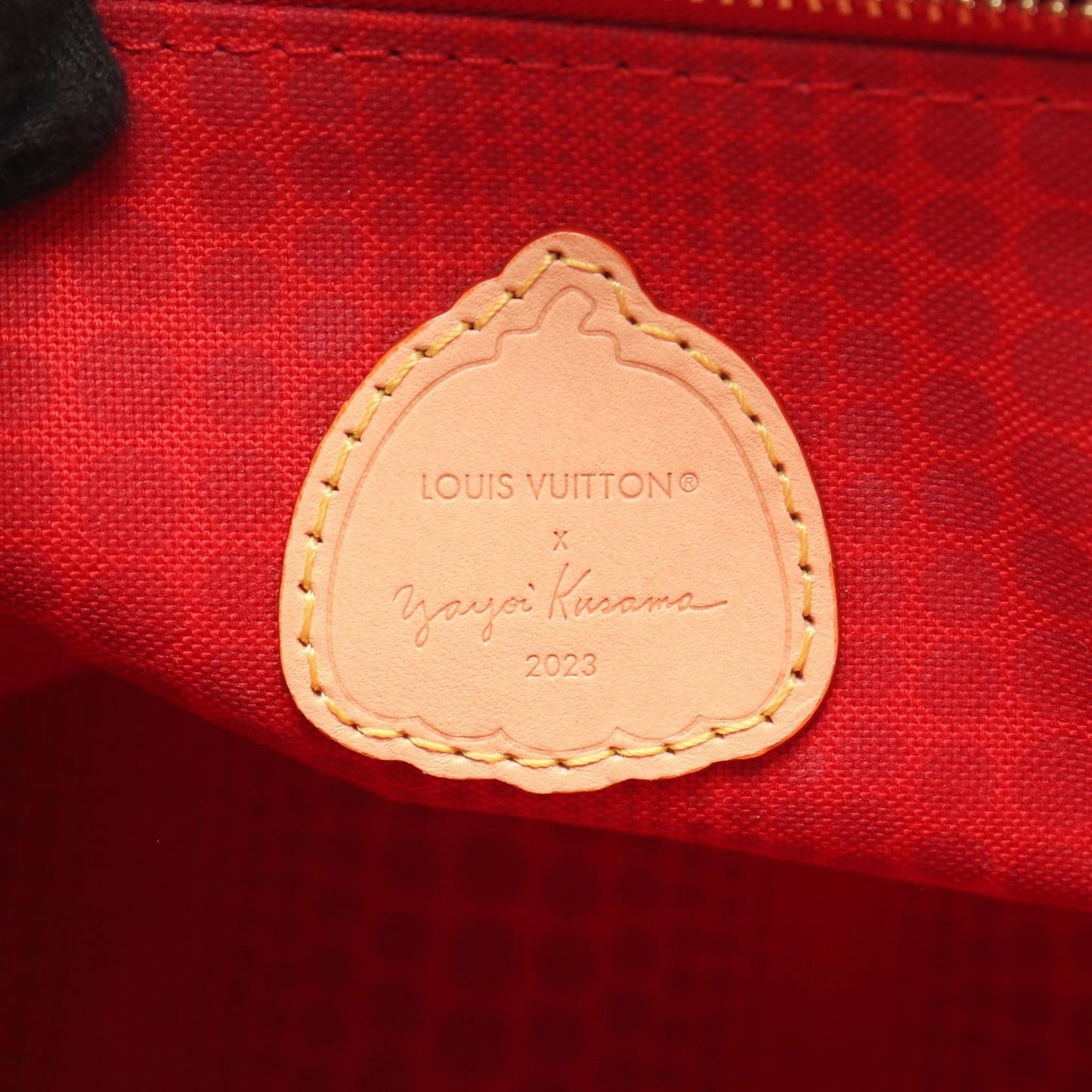 LOUIS VUITTON × Yayoi Kusama OnTheGo PM Handbag - Limited Edition