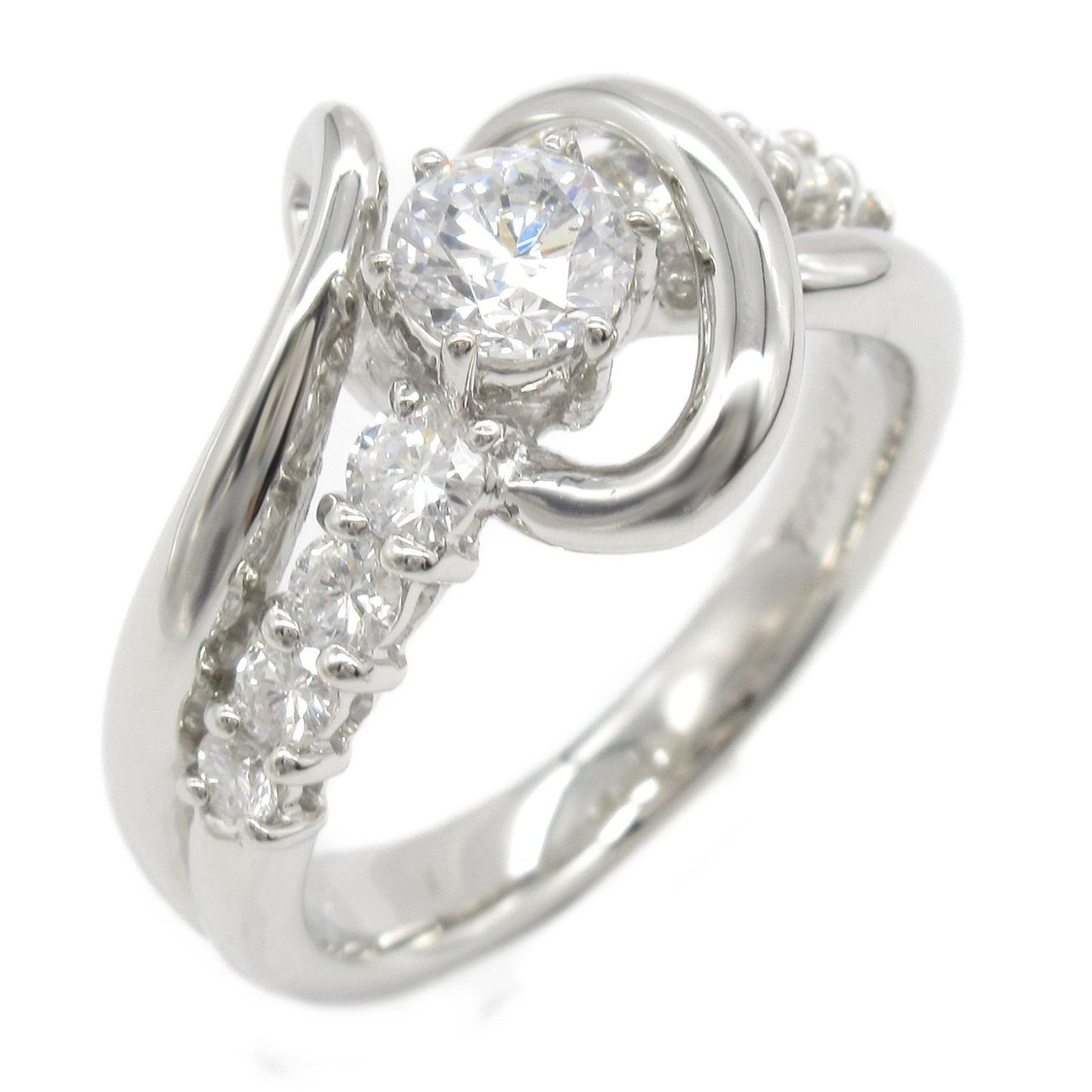 Exquisite JEWELRY Diamond Ring in Platinum - Timeless Elegance