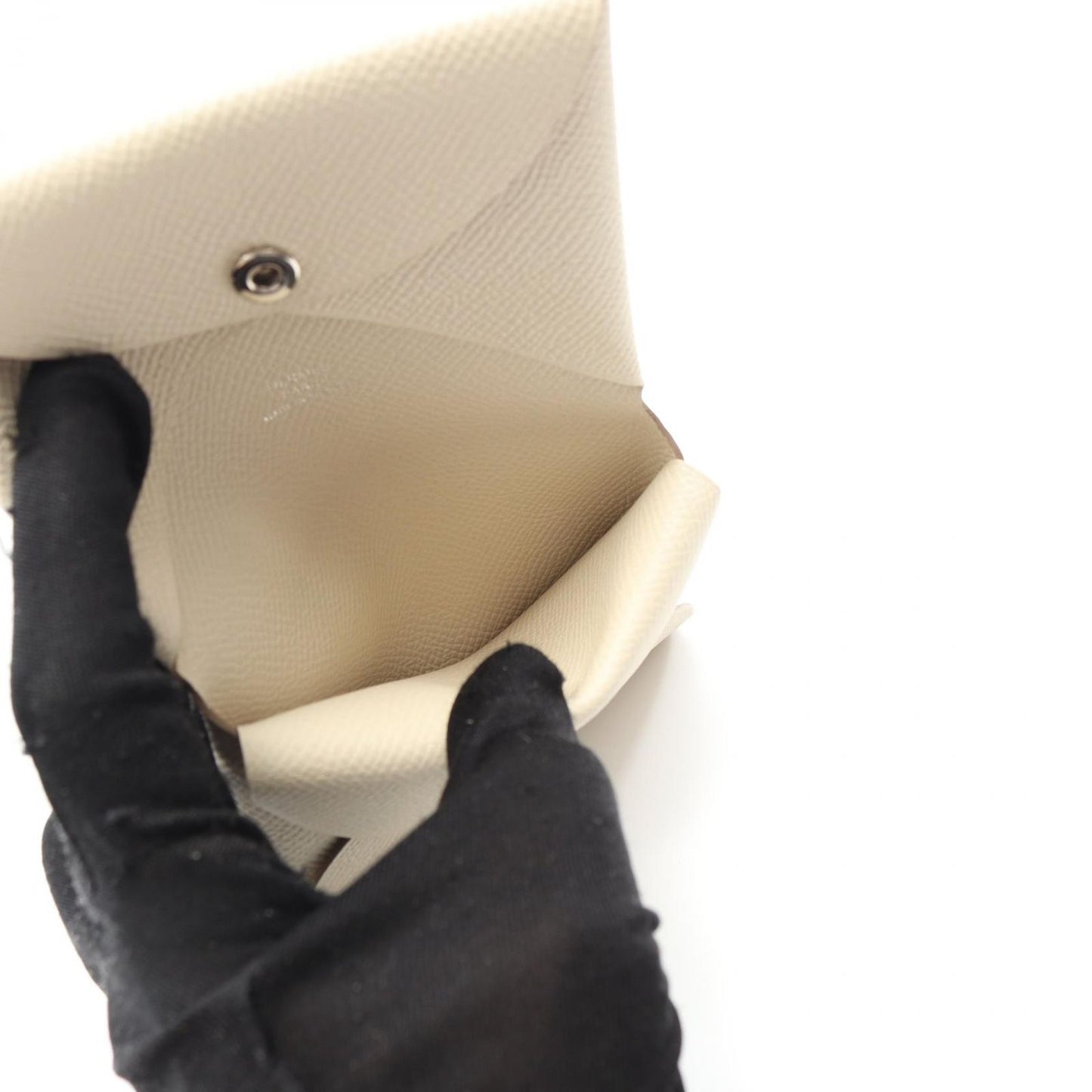 HERMES Calvi Duo Coin Case in White - Exquisite Craftsmanship