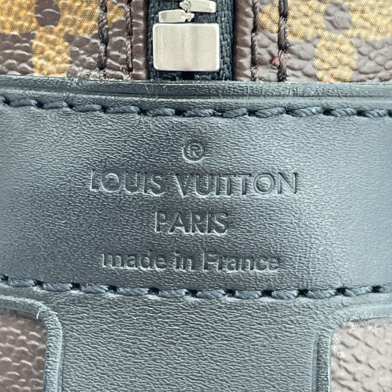 Louis Vuitton Porte-Documents Voyage M40225 Monogram Eclipse Business Bag