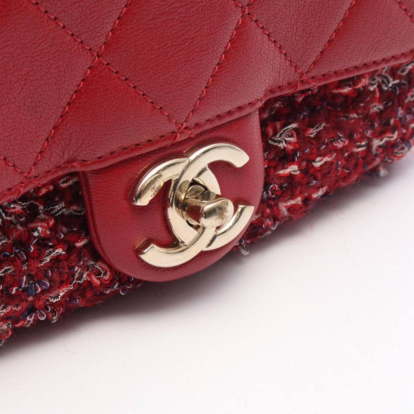 CHANEL Matelassé Mini Shoulder Bag in Red Leather & Fabric