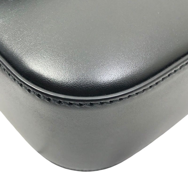 GUCCI Petit GG 2Way Shoulder Bag in Black Leather - Timeless Elegance