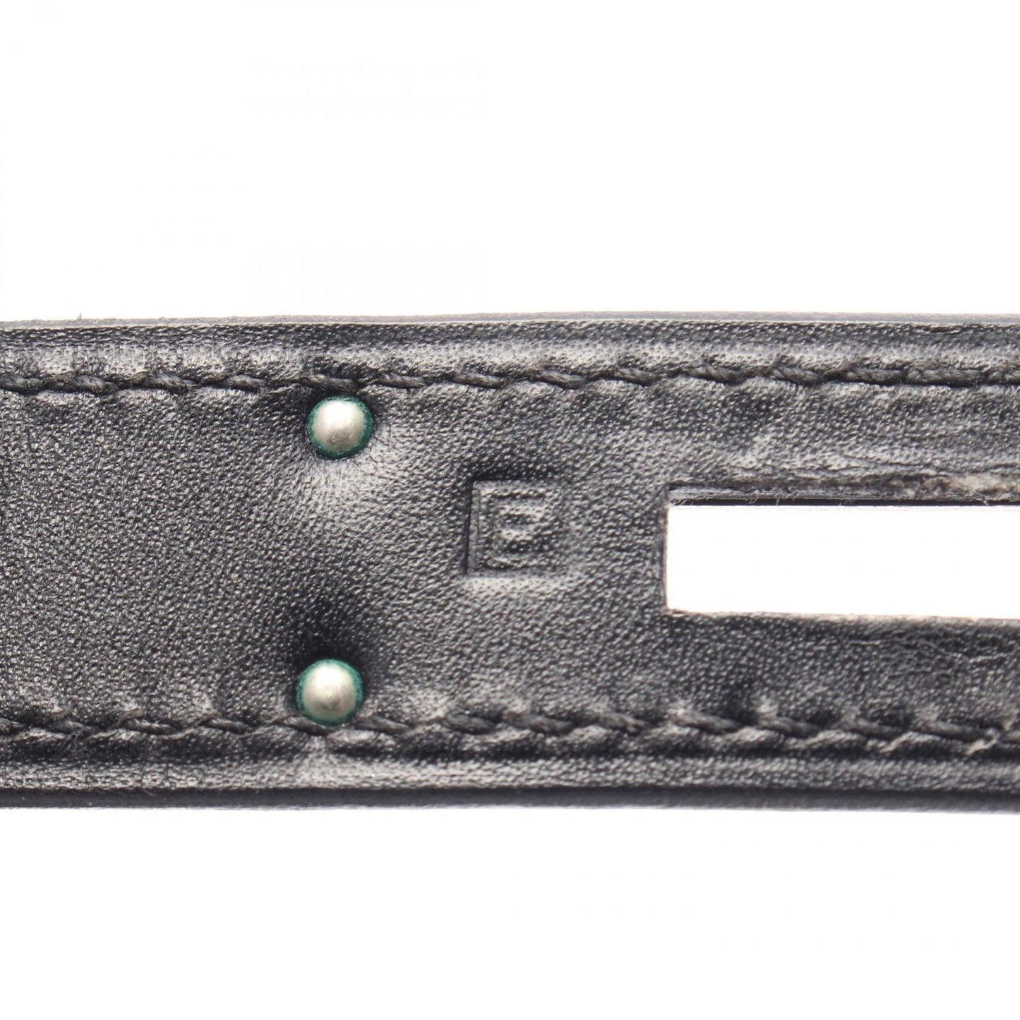 HERMES Kelly 32 Handbag in Black - Timeless Elegance