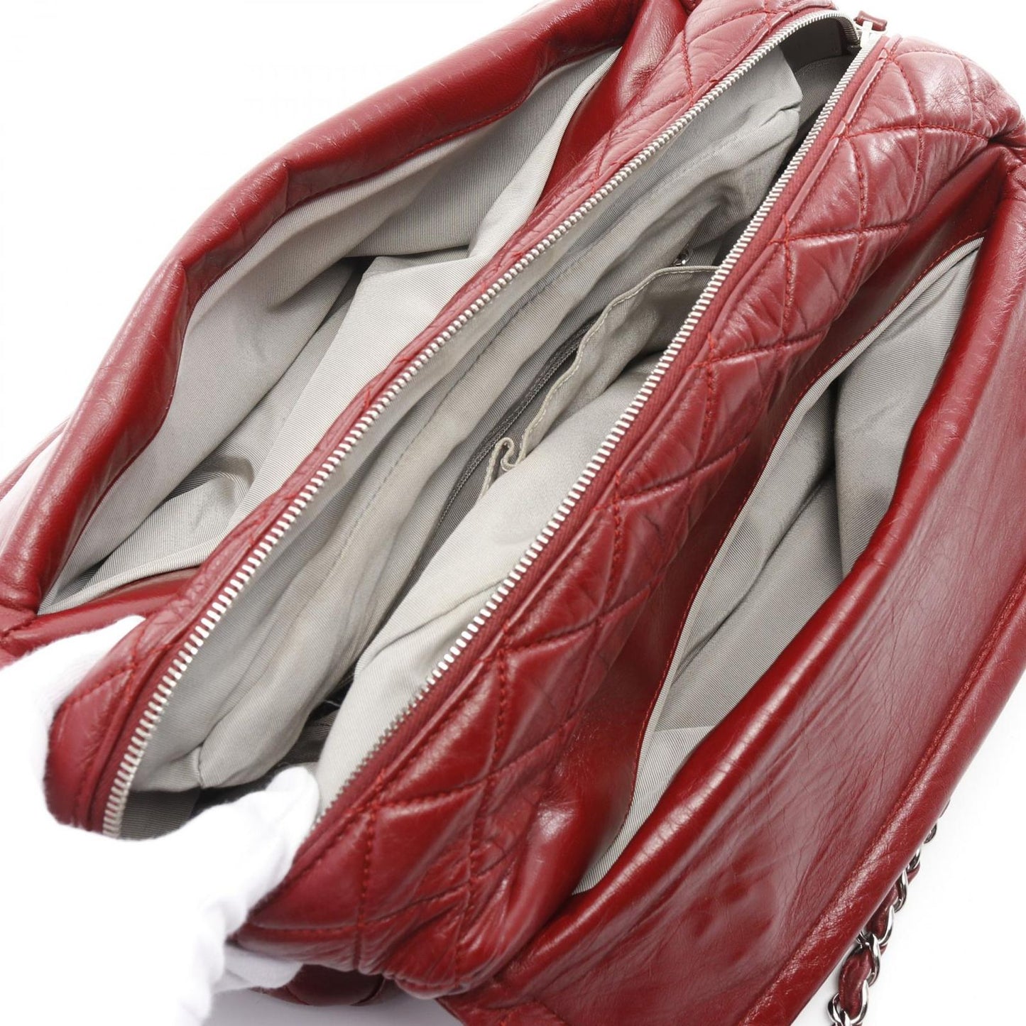 CHANEL Coco Mark Matelassé Shoulder Bag - Red Calfskin
