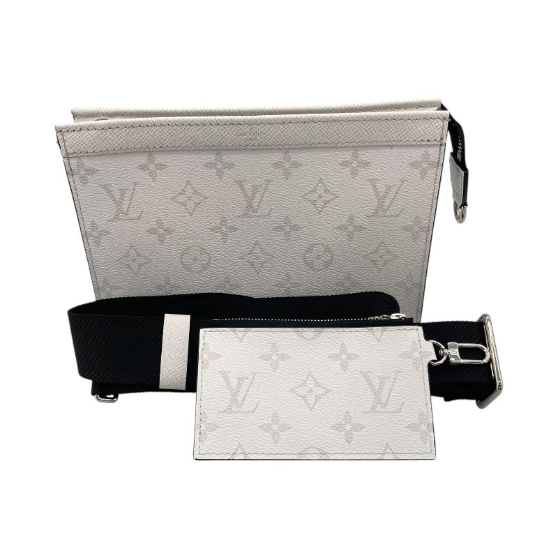 Louis Vuitton Gaston Wearable Wallet M30935 - White Taiga Leather