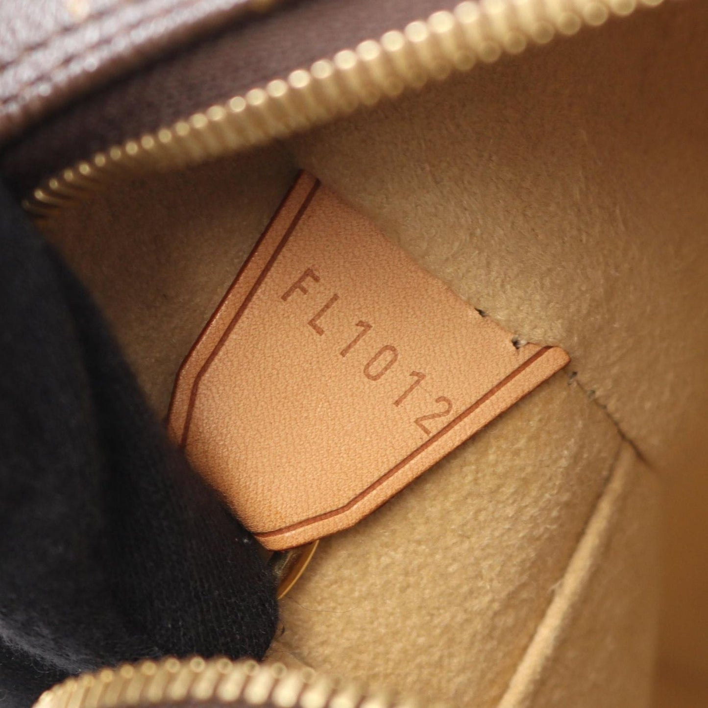 Louis Vuitton Monogram Canvas Cite GM Shoulder Bag - Timeless Elegance