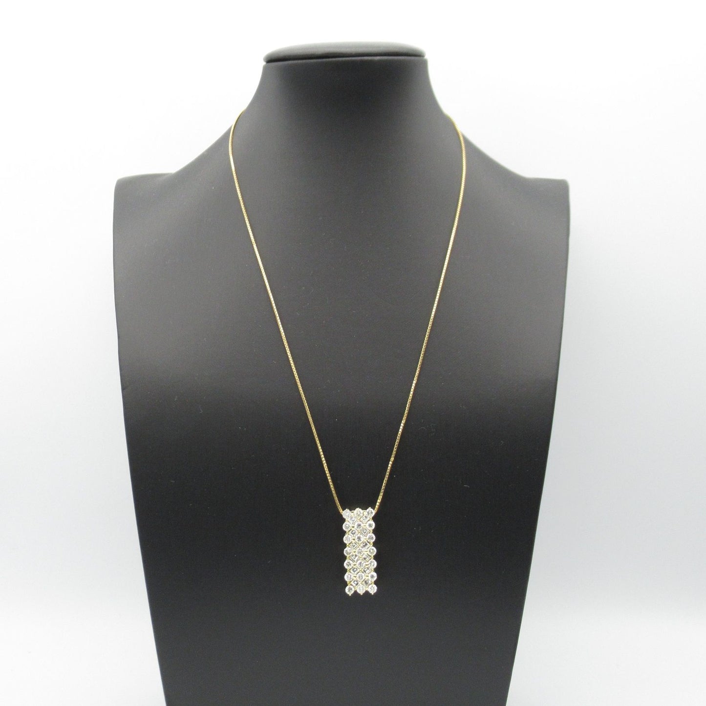 Exquisite K18 Yellow Gold Diamond Necklace - 3.01ct Luxury Piece