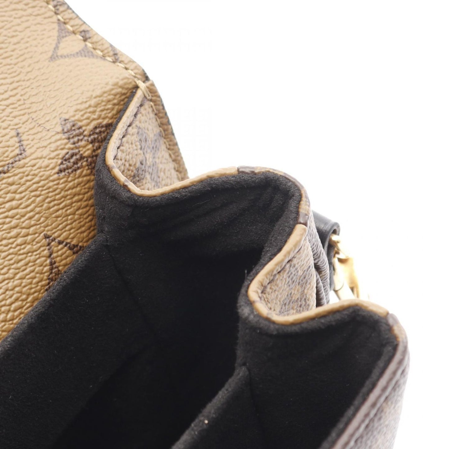 Louis Vuitton Pochette Métis MM Handbag - Timeless Elegance