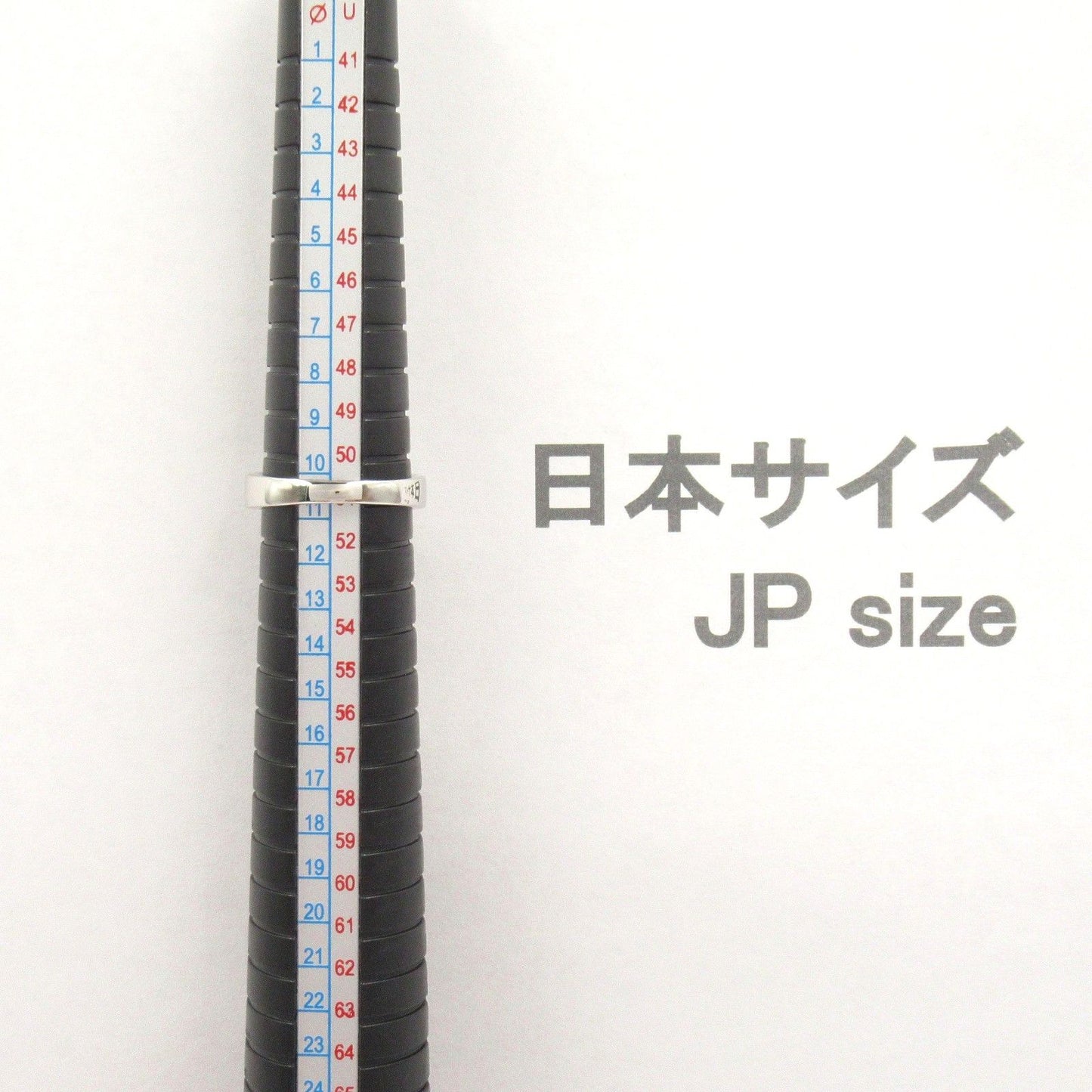 Exquisite JEWELRY Diamond Ring in Platinum - A Timeless Treasure