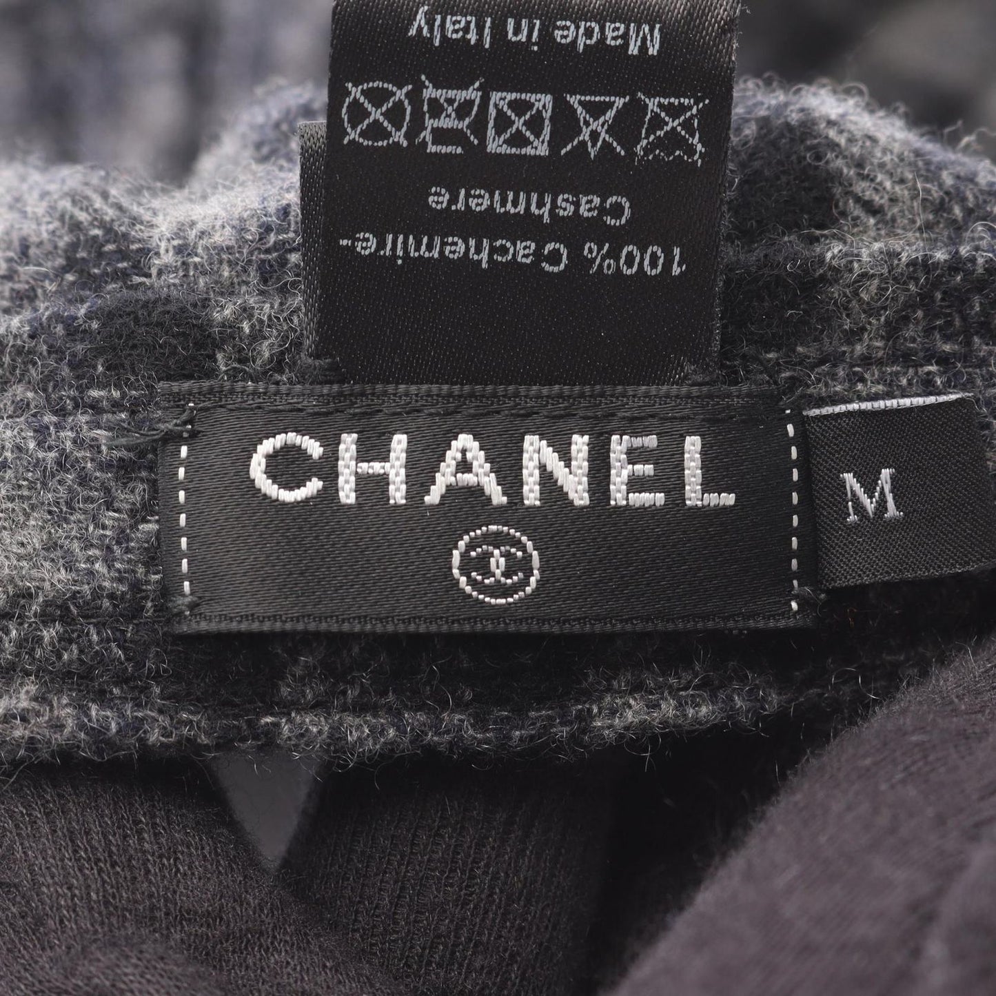 CHANEL Coco Mark Check Cap - Exquisite Cashmere Elegance