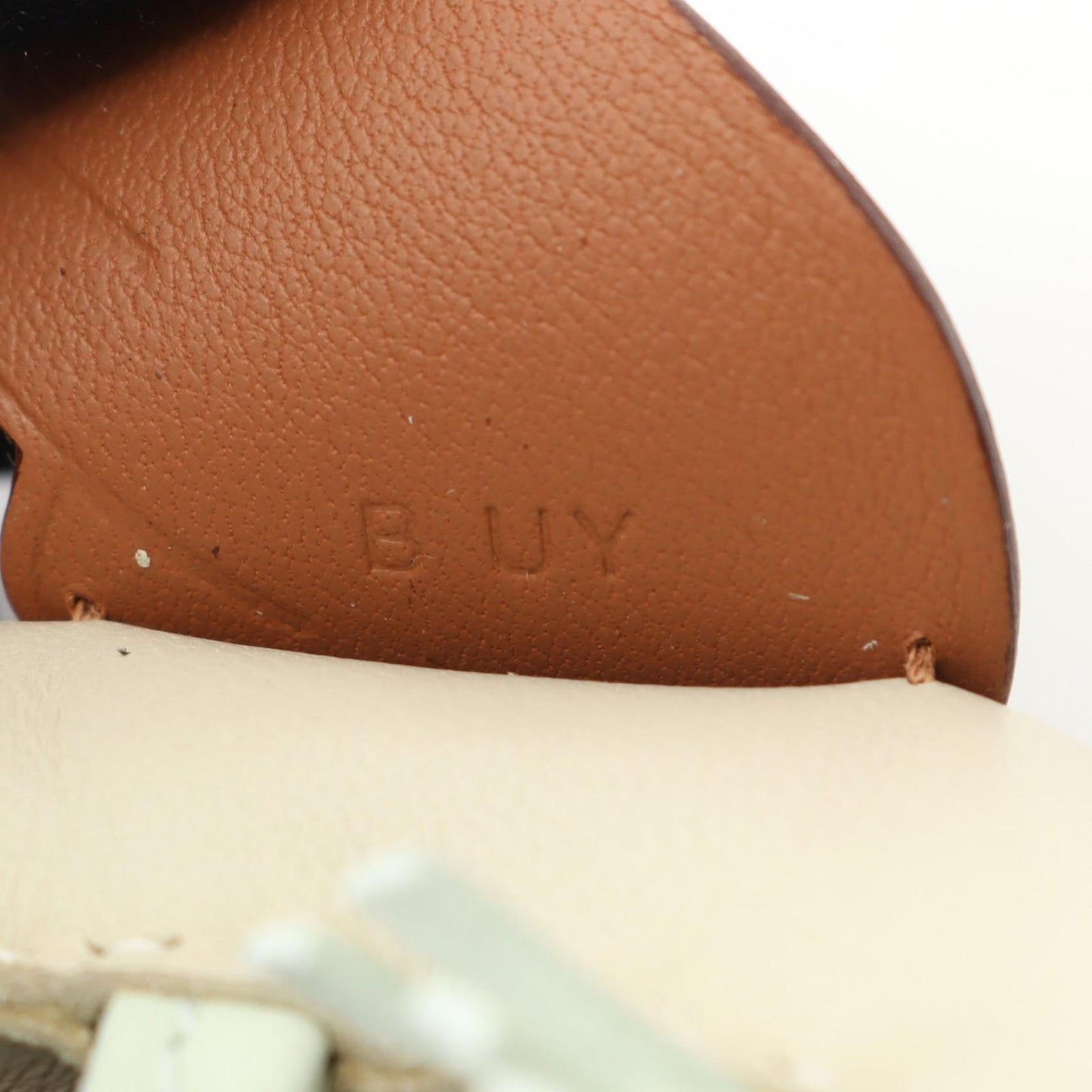 HERMES Rodeo Pegasus PM Charm in Cream Gold & Veil Fizz