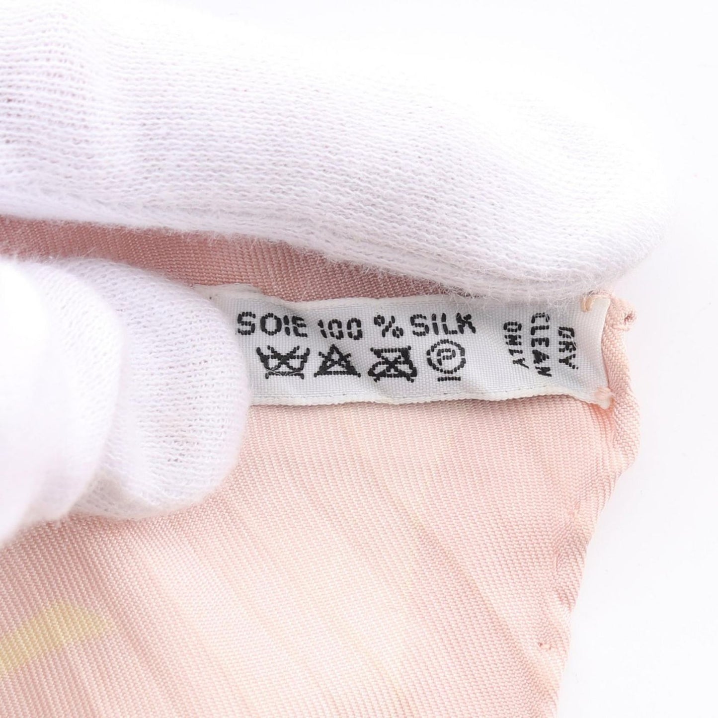 HERMES Les Pivoines Silk Scarf - Exquisite Pleated Design