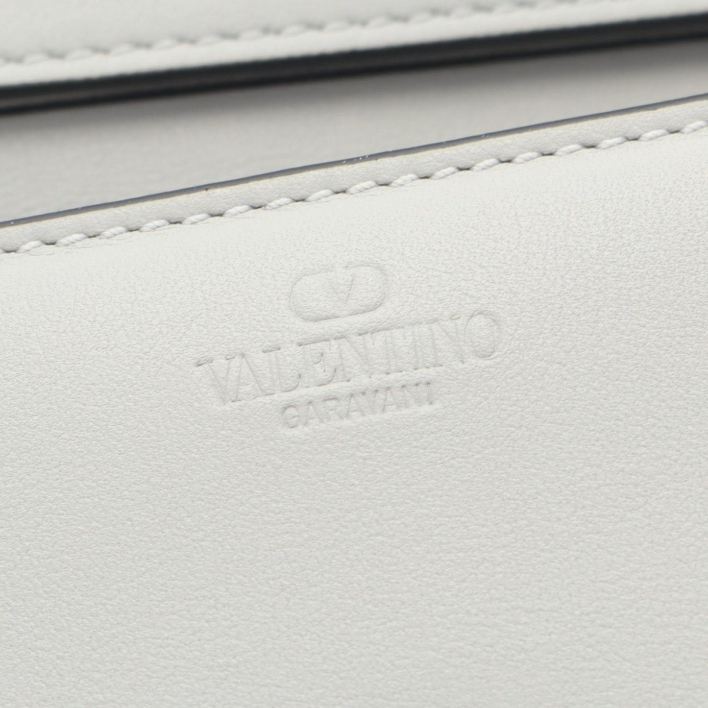 Valentino V Logo Handbag in Gray Leather - Exquisite Craftsmanship