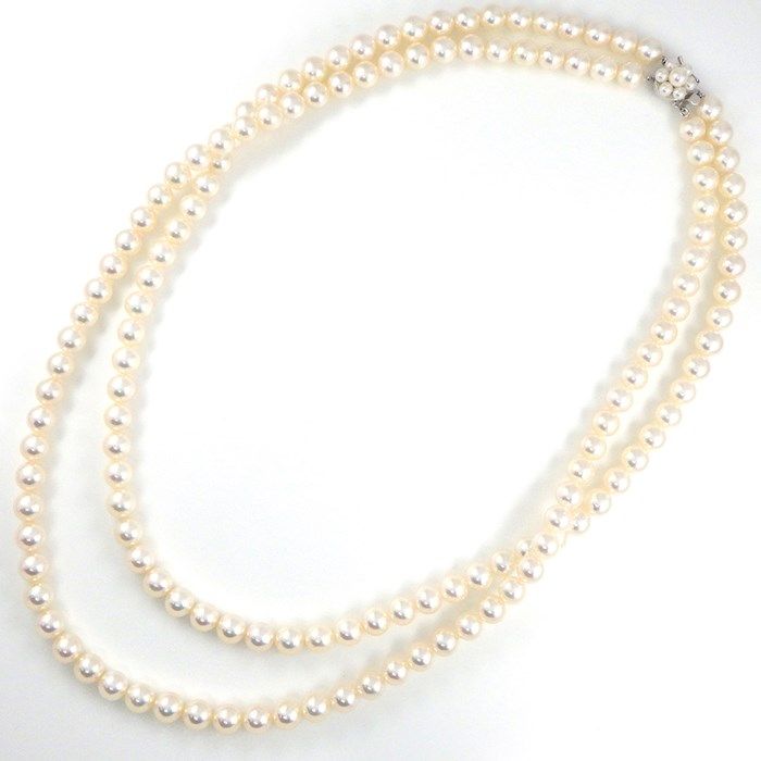 TASAKI Akoya Pearl Necklace & Earring Set in White Gold