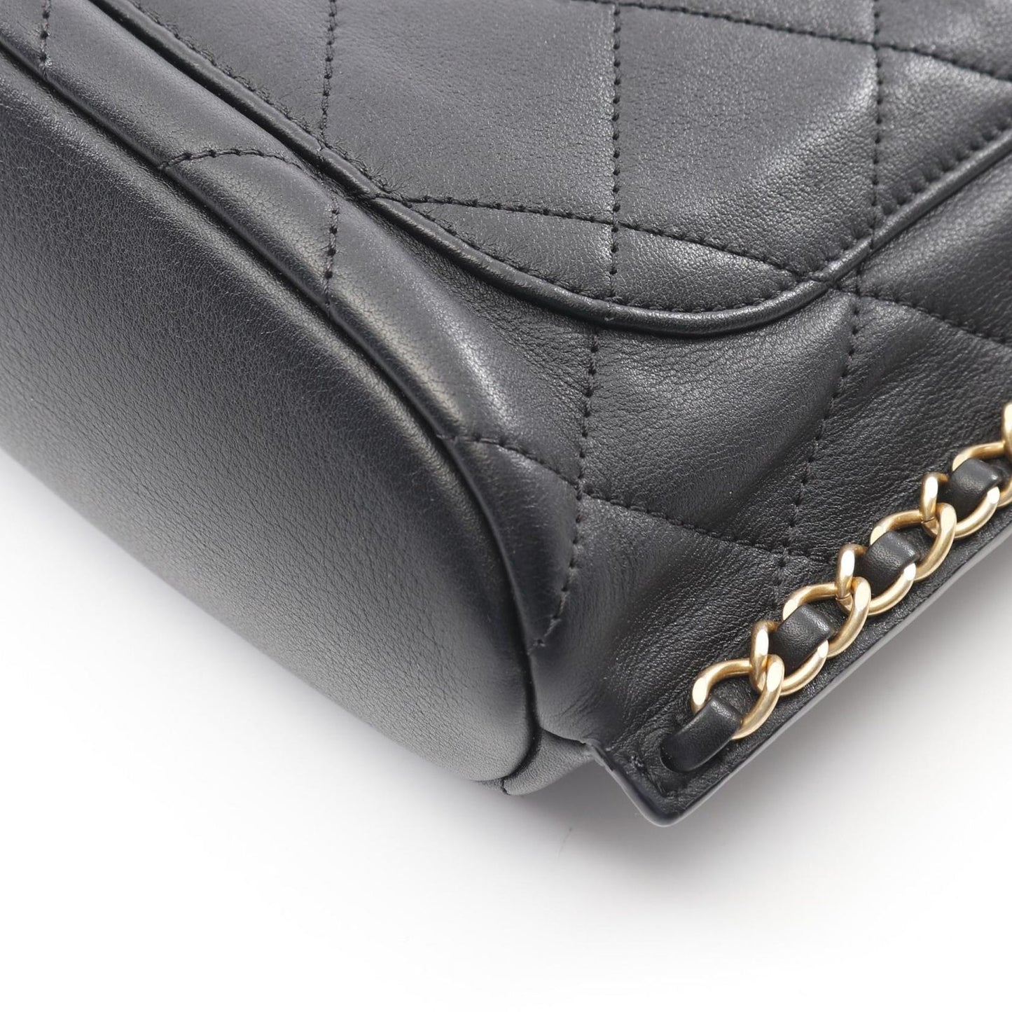 CHANEL Matelassé Shoulder Bag in Black Lambskin - Timeless Elegance