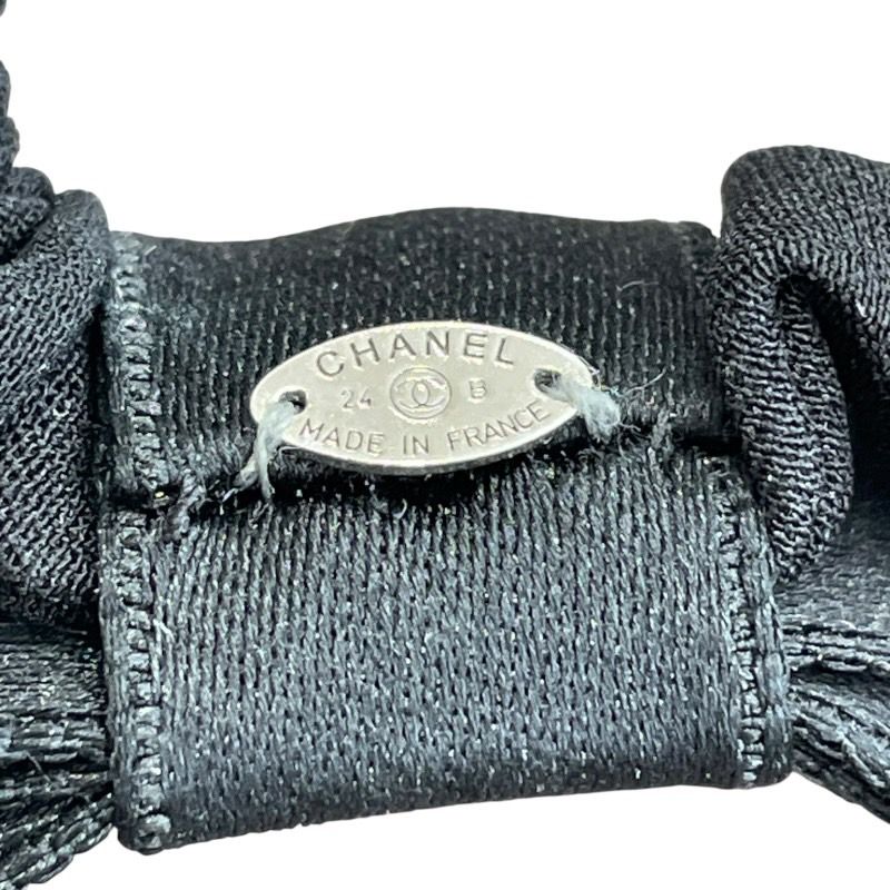 CHANEL Coco Mark Ribbon Chouchou - Black/White Silk Satin