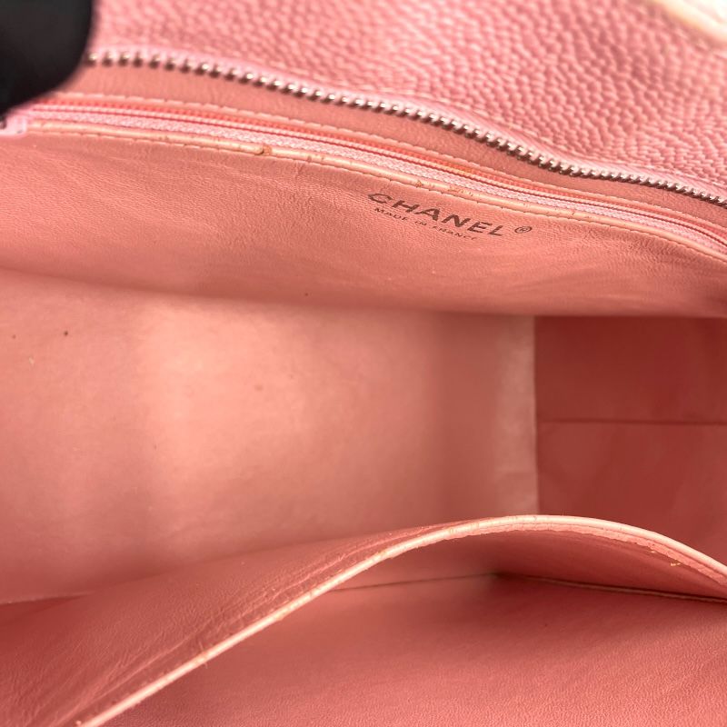 CHANEL Reissue Tote A01804 in Pink Caviar Leather - Exquisite Craftsmanship