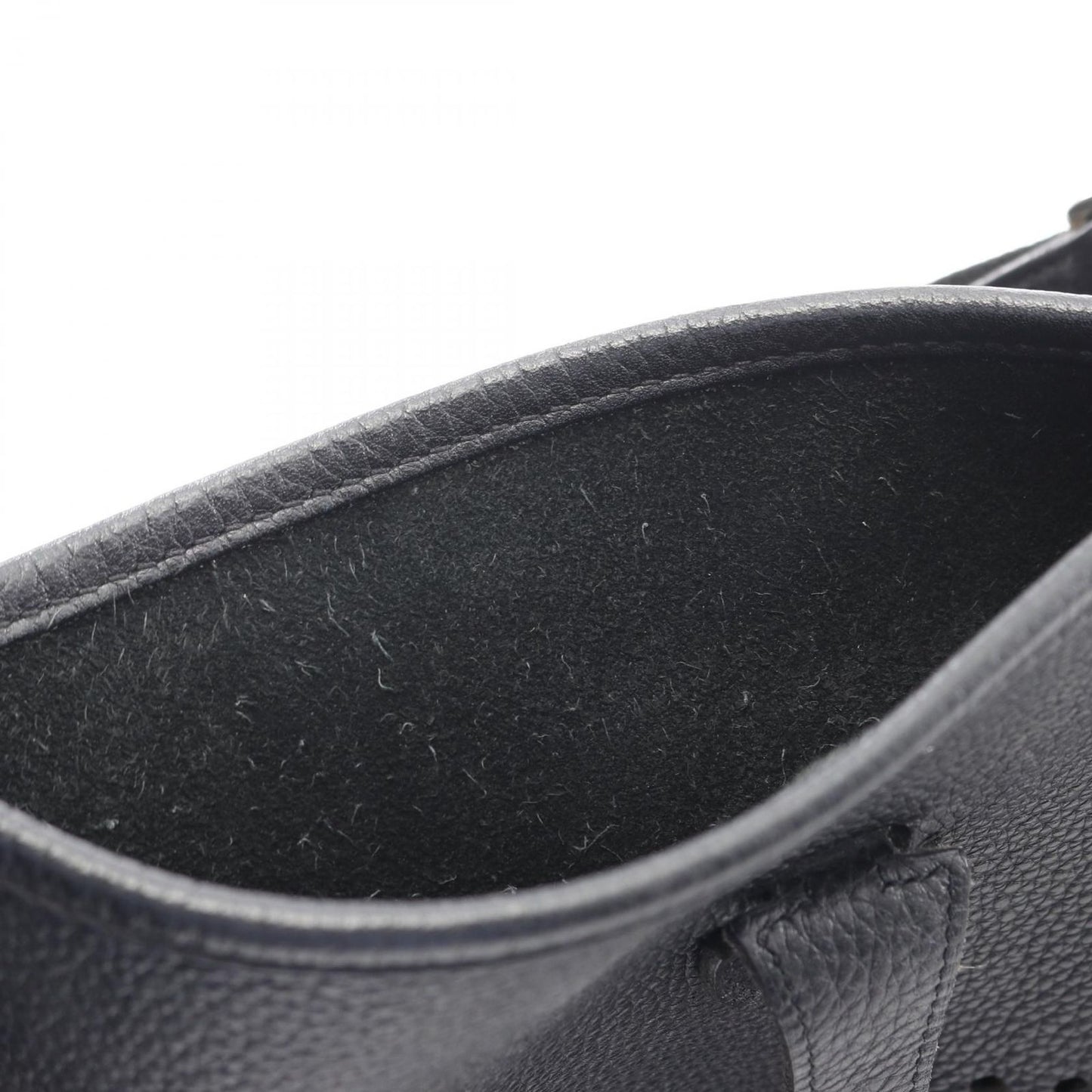 HERMES Evelyne 3 PM Shoulder Bag in Black - Timeless Elegance