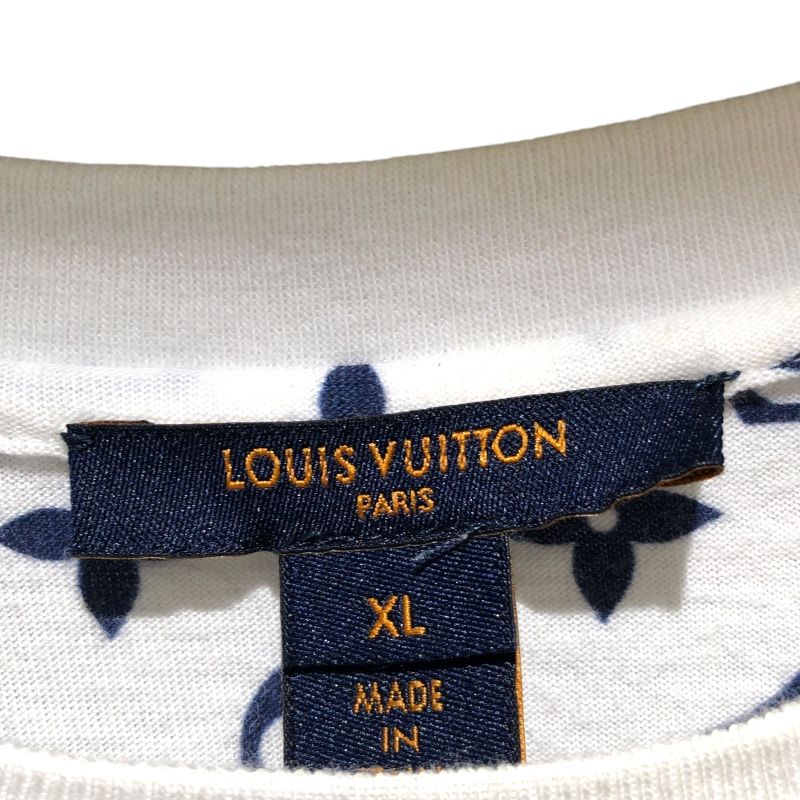 Louis Vuitton Monogram Print T-Shirt in White & Silver Hardware