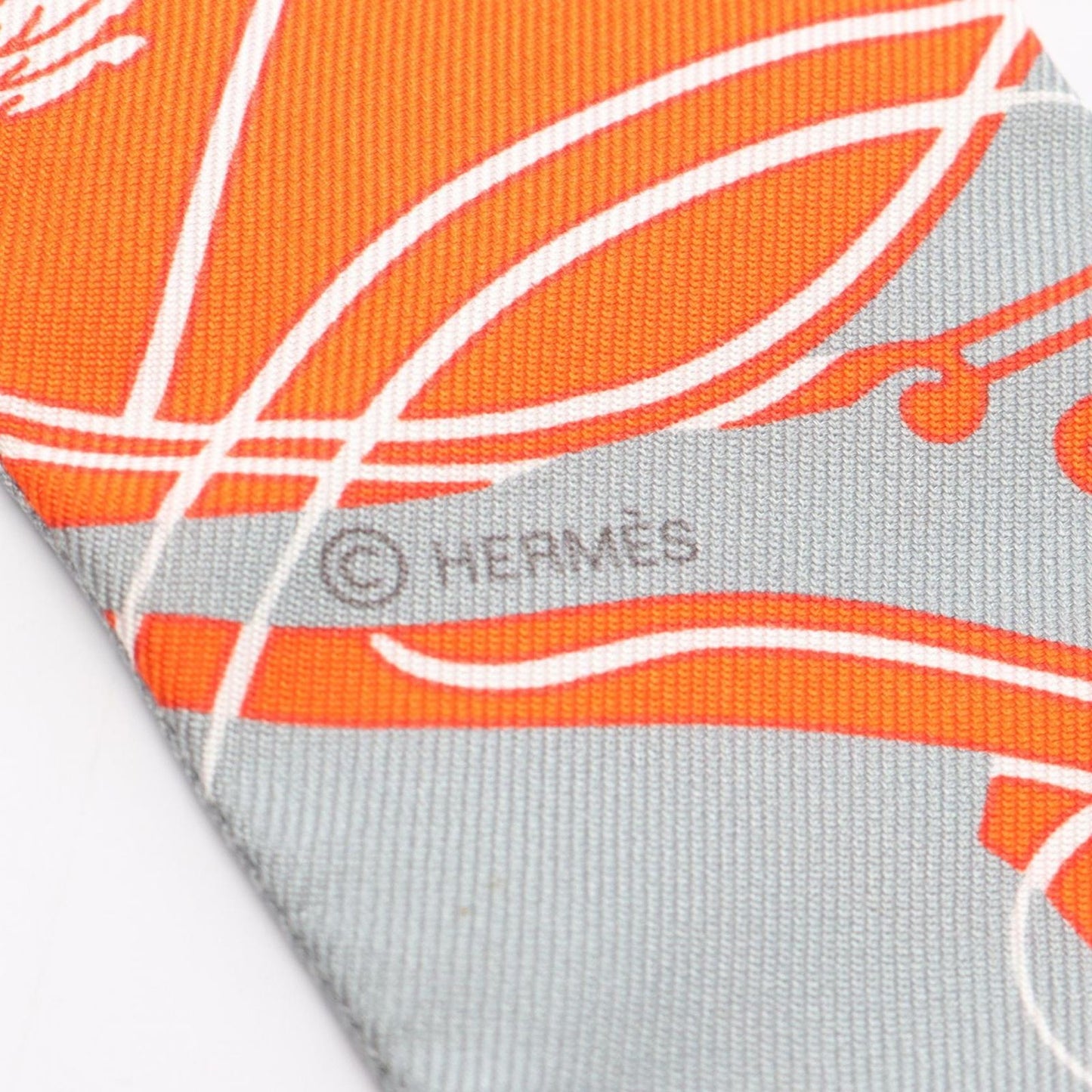 HERMES Ex-Libris Twilly Scarf in Silk - Unused Luxury Accessory