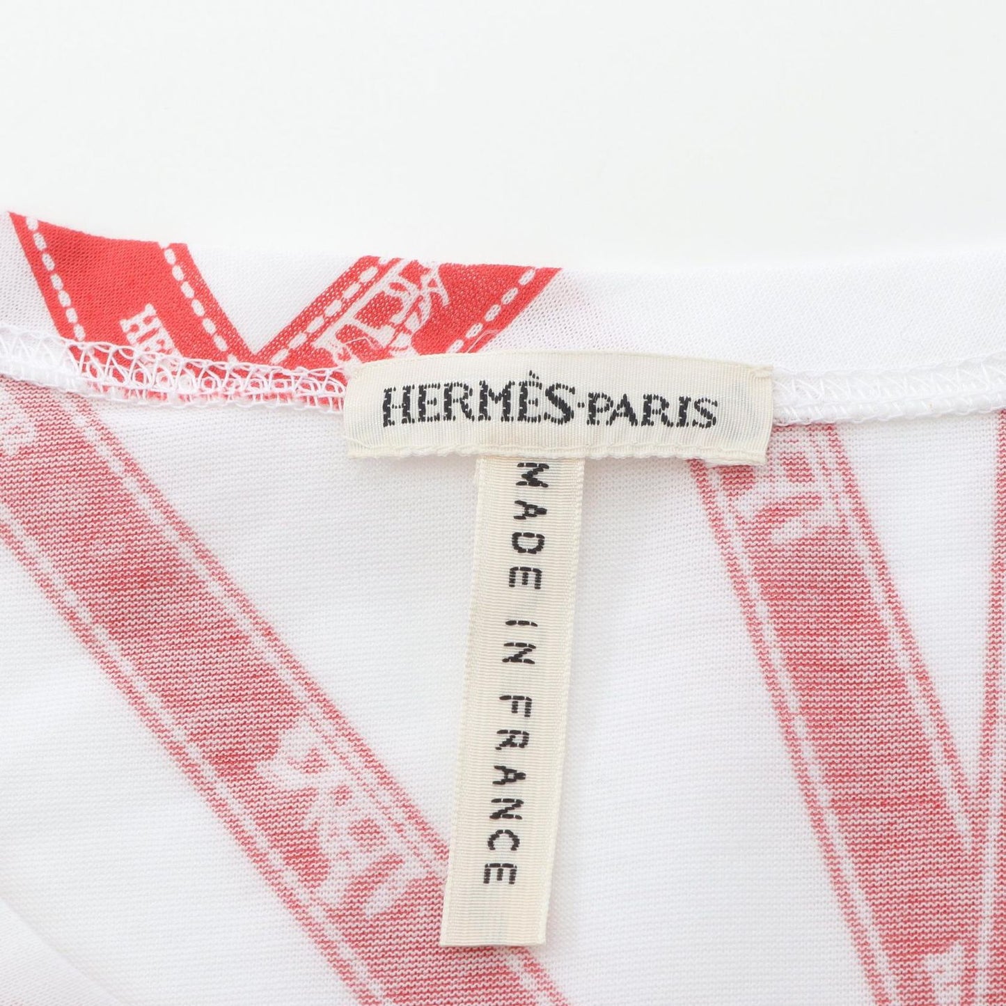 HERMES Cotton Top with Bold Ribbon - Exquisite White & Red Design