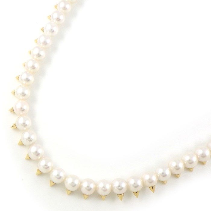 TASAKI Long Necklace in 18K Yellow Gold with Akoya Pearls