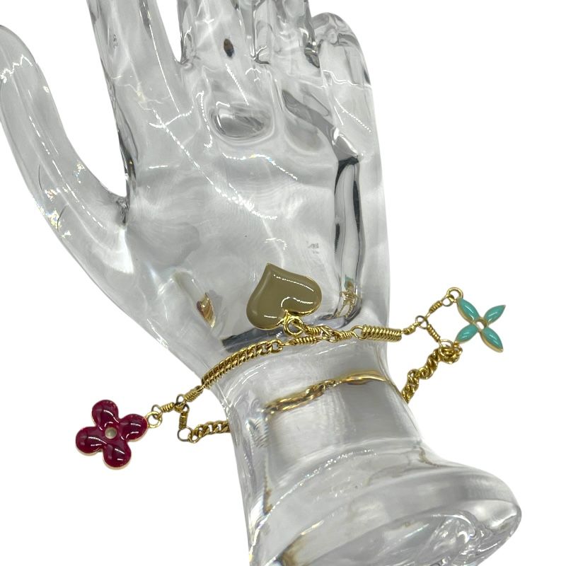 Louis Vuitton Sweet Bracelet - Exquisite Gold Jewelry