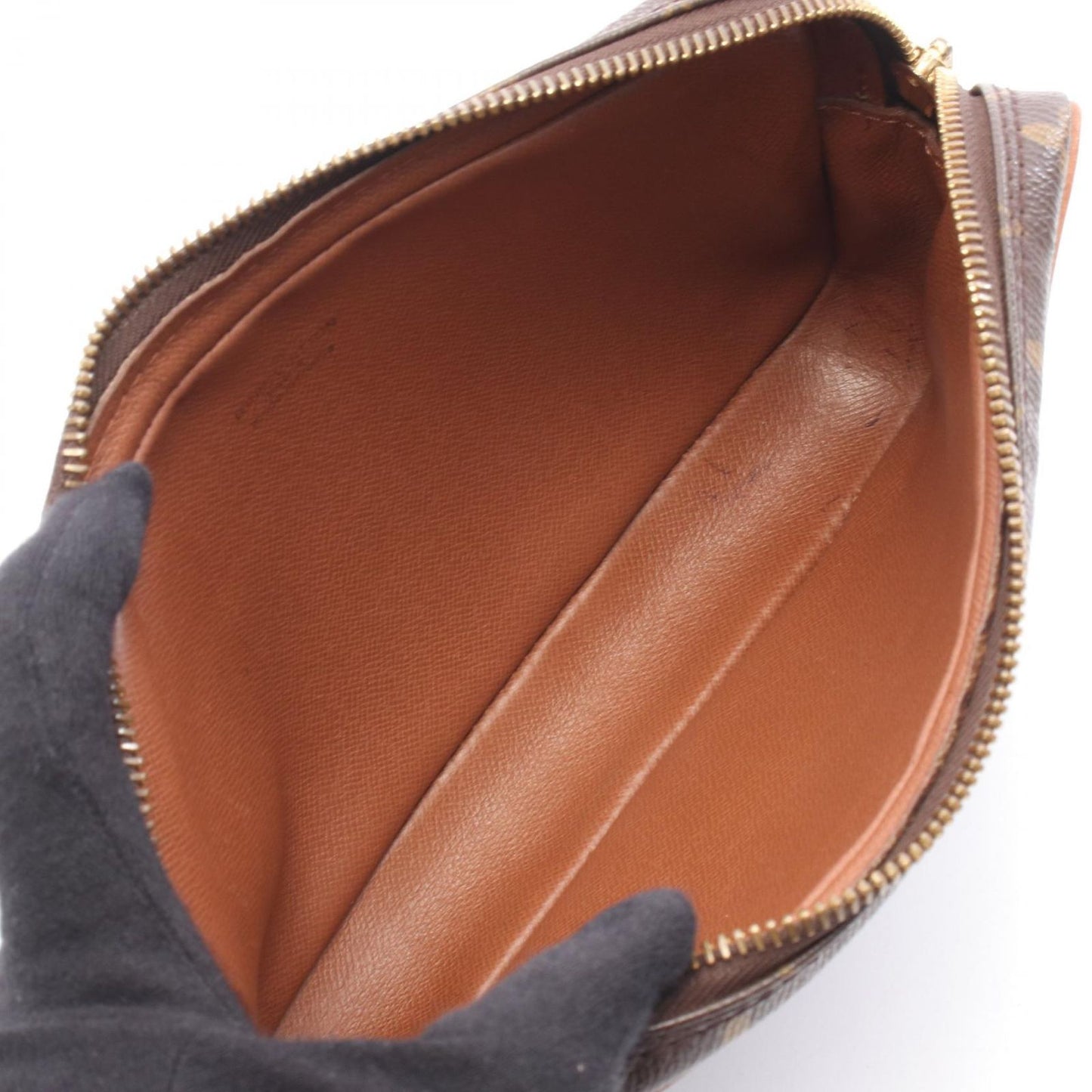 Louis Vuitton Monogram Marli Dragonne PM Clutch Bag - Timeless Elegance