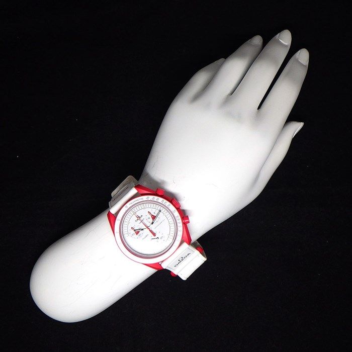 Swatch×OMEGA Speedmaster Mission to Mars Moonwatch SO33R100