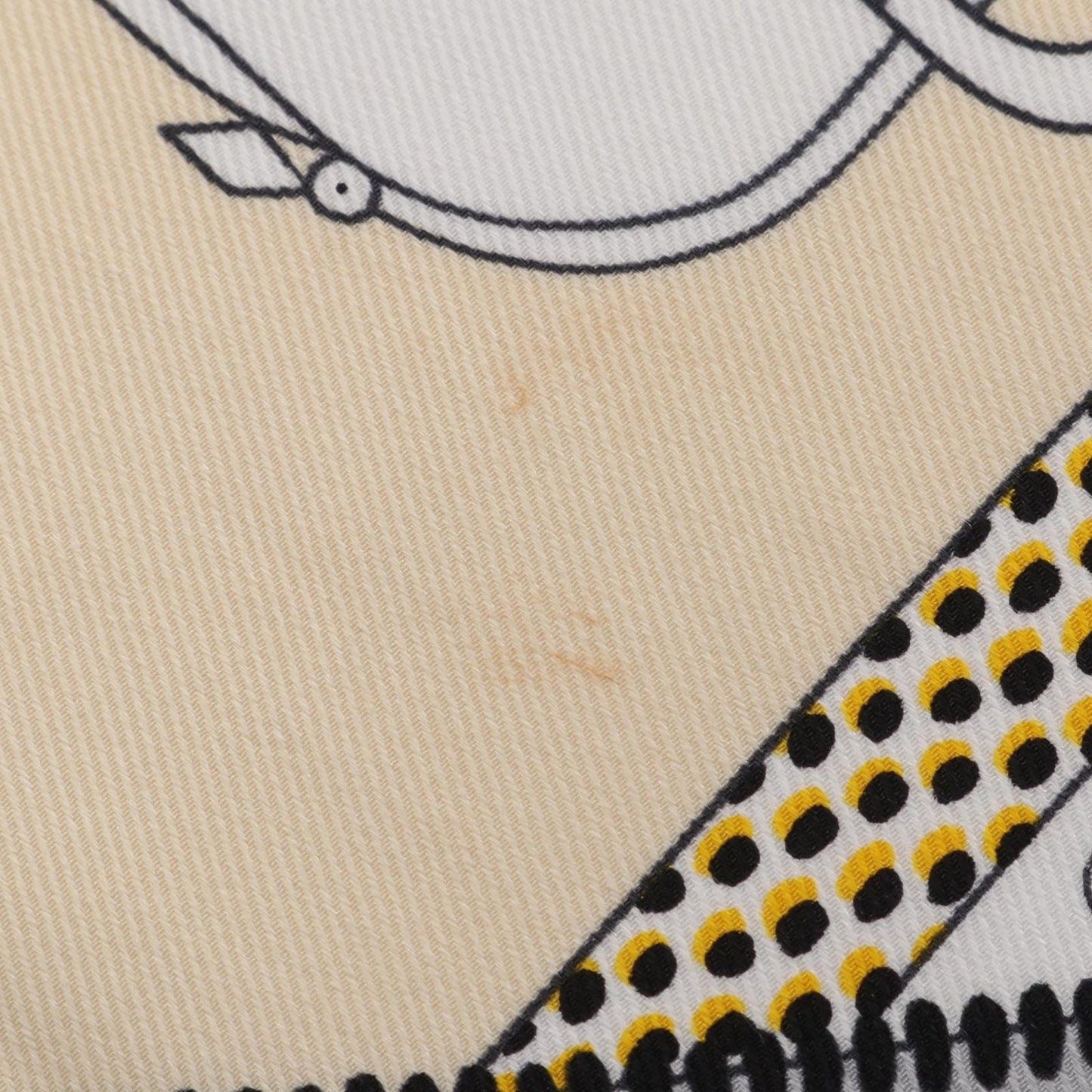 HERMES Silk Scarf 'Elegance et le Confort en Automobile' - Exquisite Design