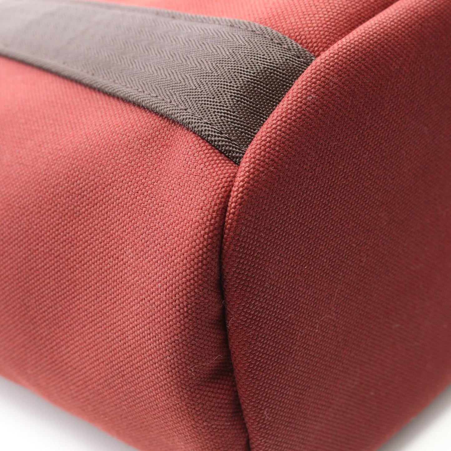 HERMES Sac de Pansage Gloom Tote Bag in Rouge Ash - Exquisite Craftsmanship