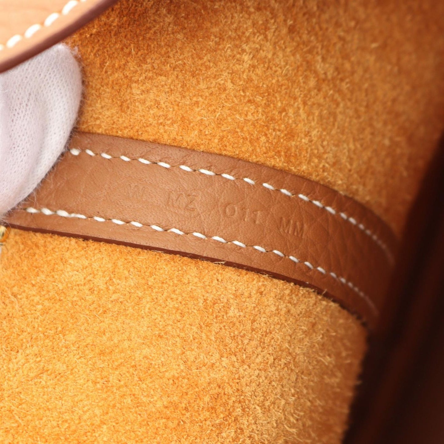 HERMES Picotin Lock MM Handbag in Gold - Unused Luxury