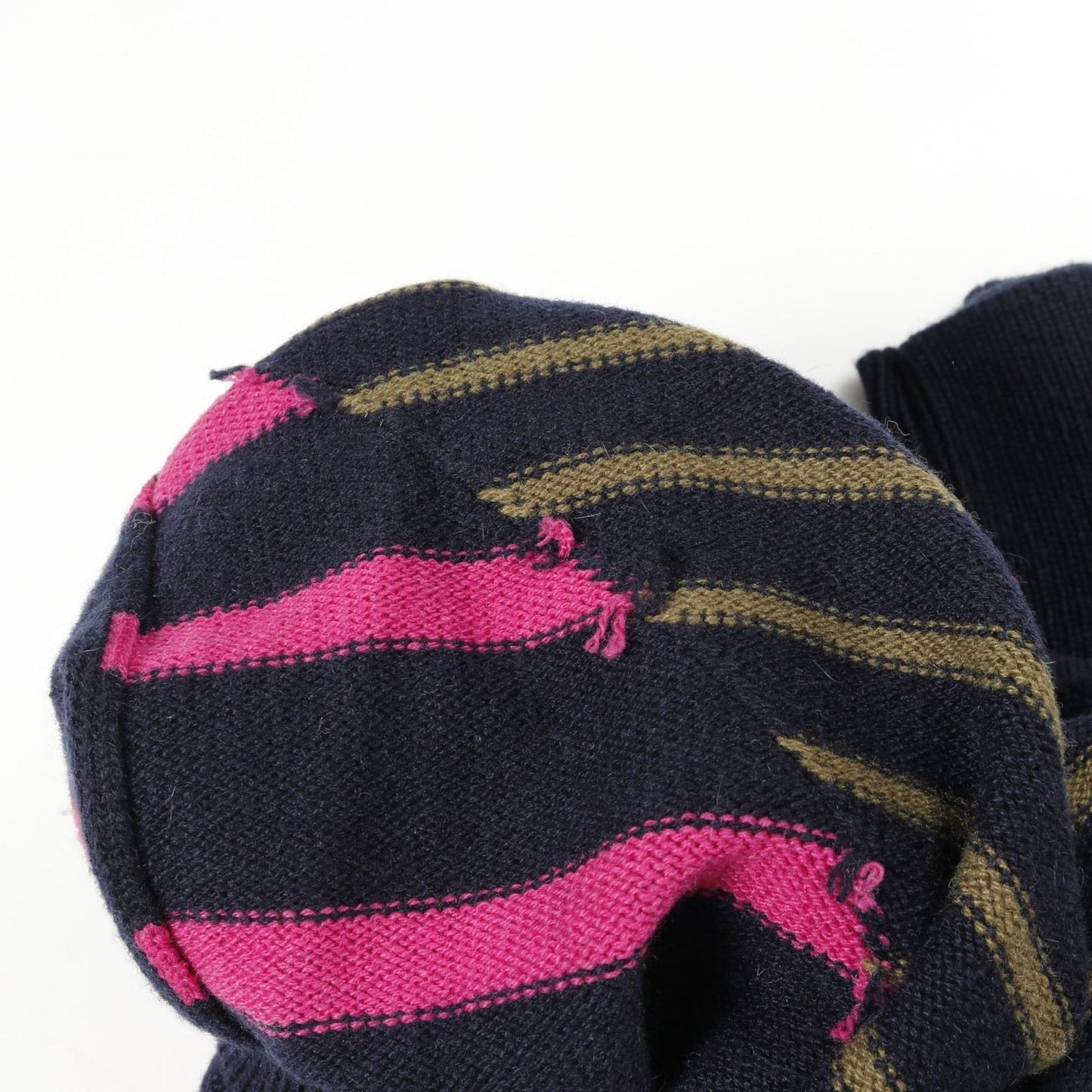 CHANEL Cashmere Knitwear with Iconic Coco Mark - Navy/Multi