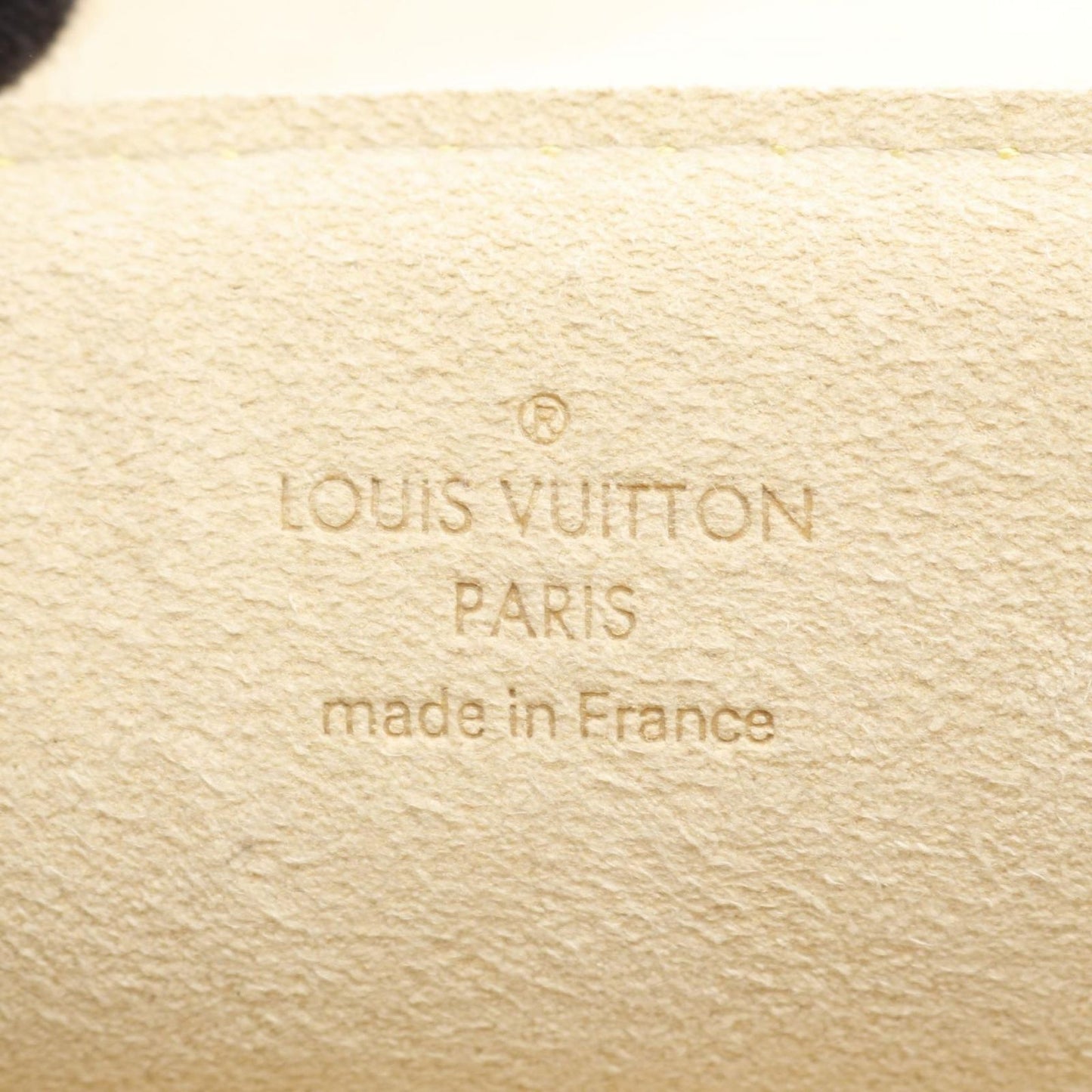 Louis Vuitton Beverly MM Monogram Shoulder Bag - Timeless Elegance