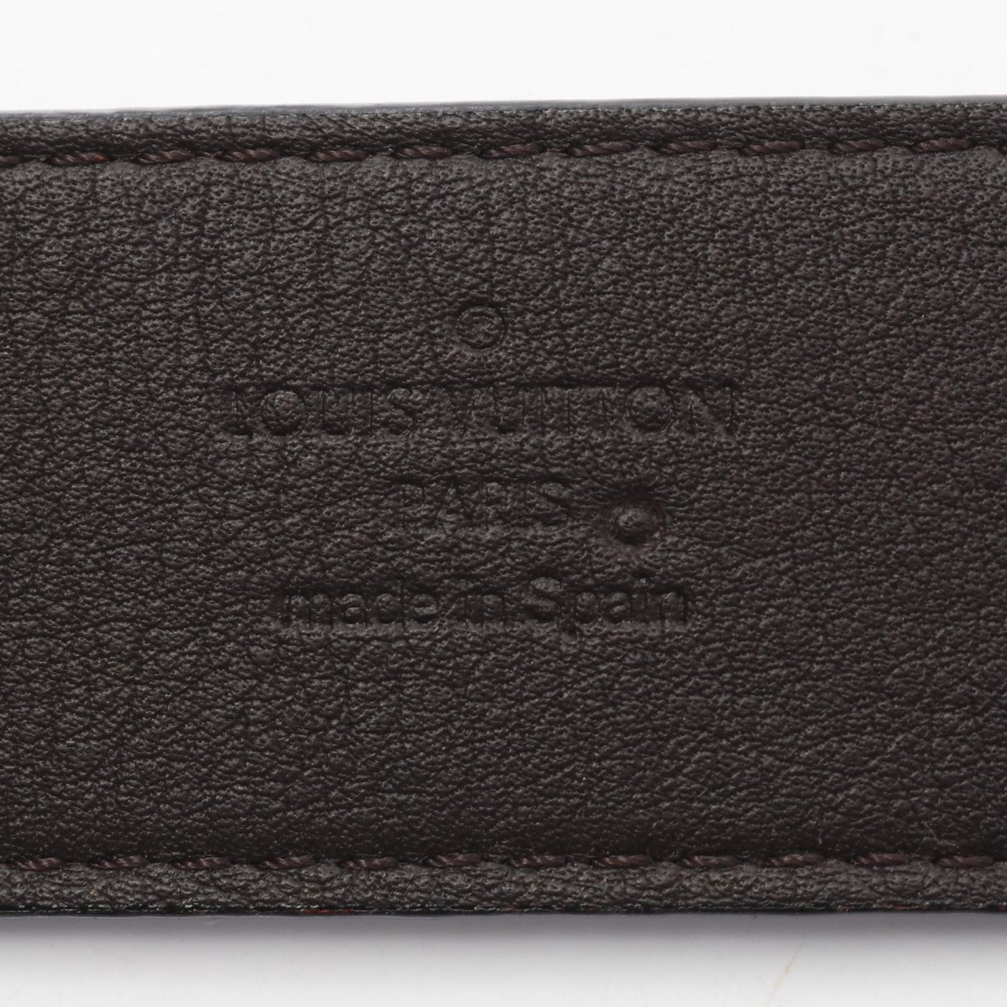 LOUIS VUITTON Legend Belt in Bordeaux Leather - Timeless Elegance