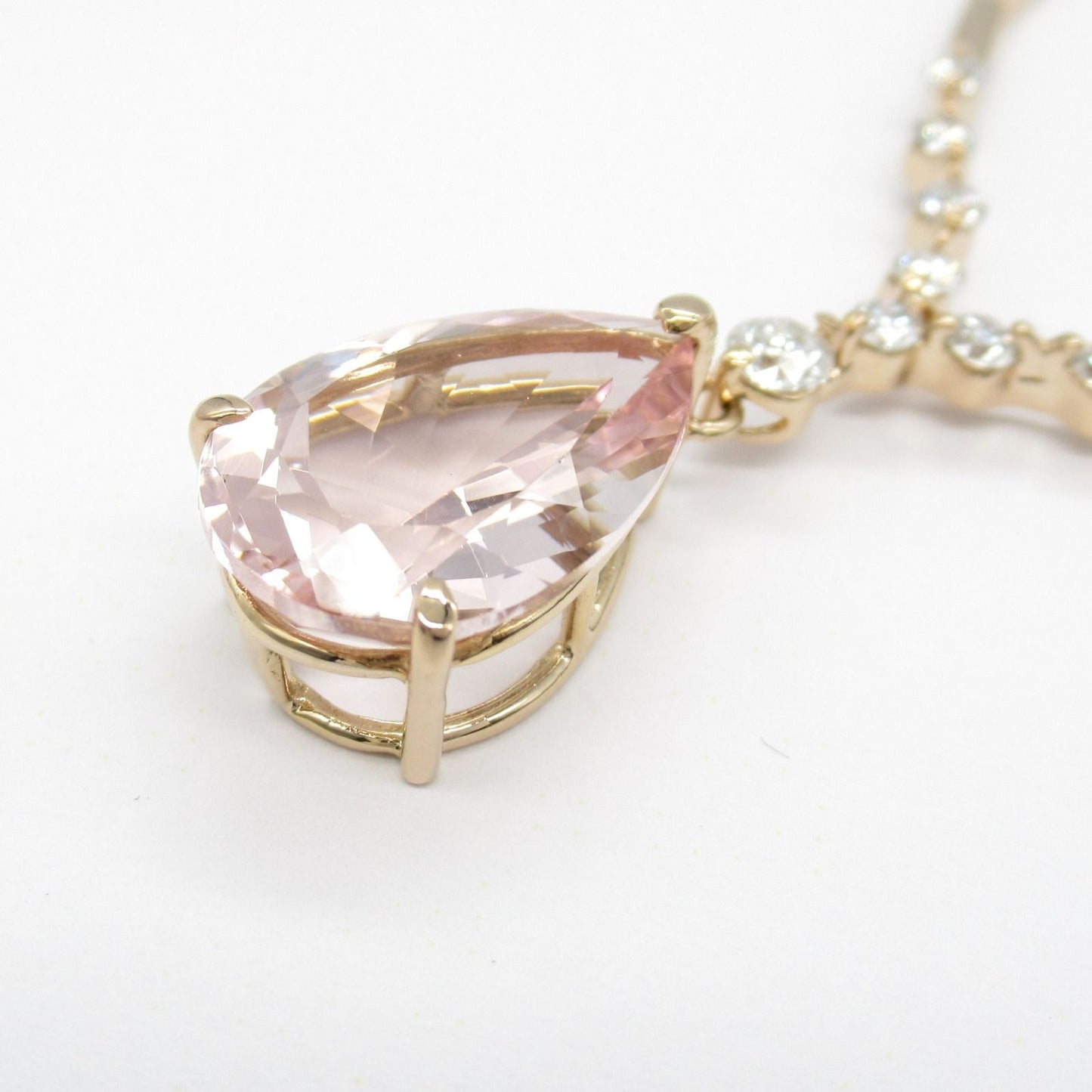 Exquisite Morganite & Diamond Necklace in 18K Pink Gold