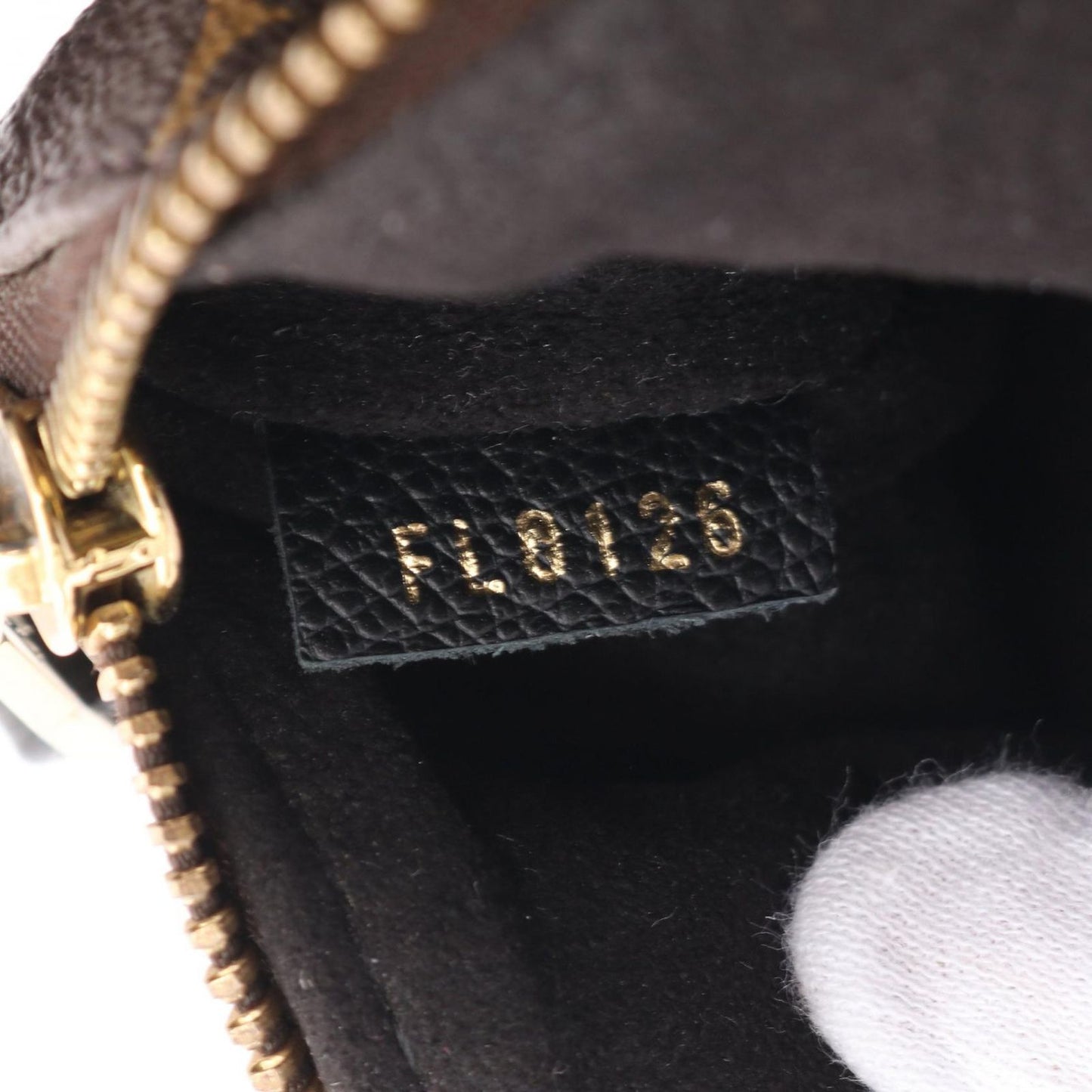 Louis Vuitton Twice Shoulder Bag - Timeless Elegance in Noir