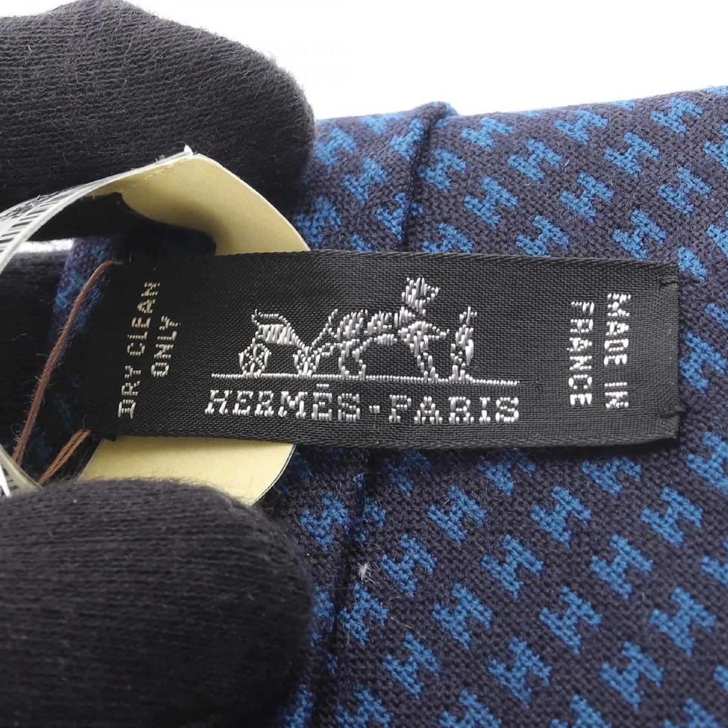 HERMES H Pattern Wool Tie - Unused Luxury Accessory
