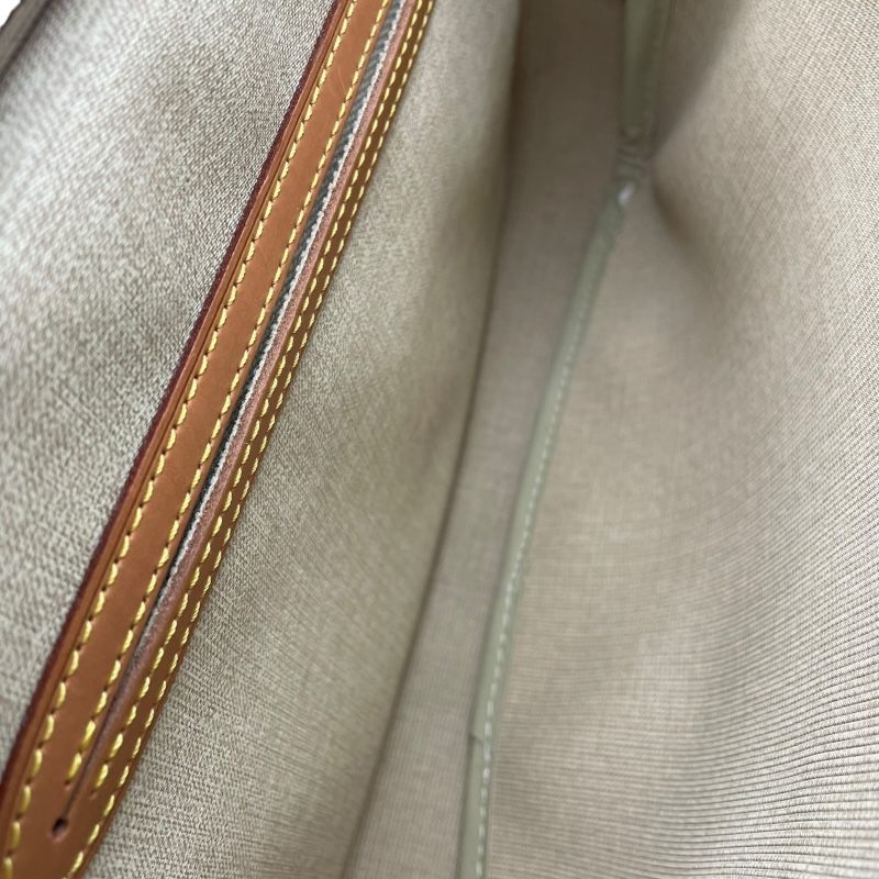 Louis Vuitton Reporter PM Monogram Canvas Shoulder Bag - Brown