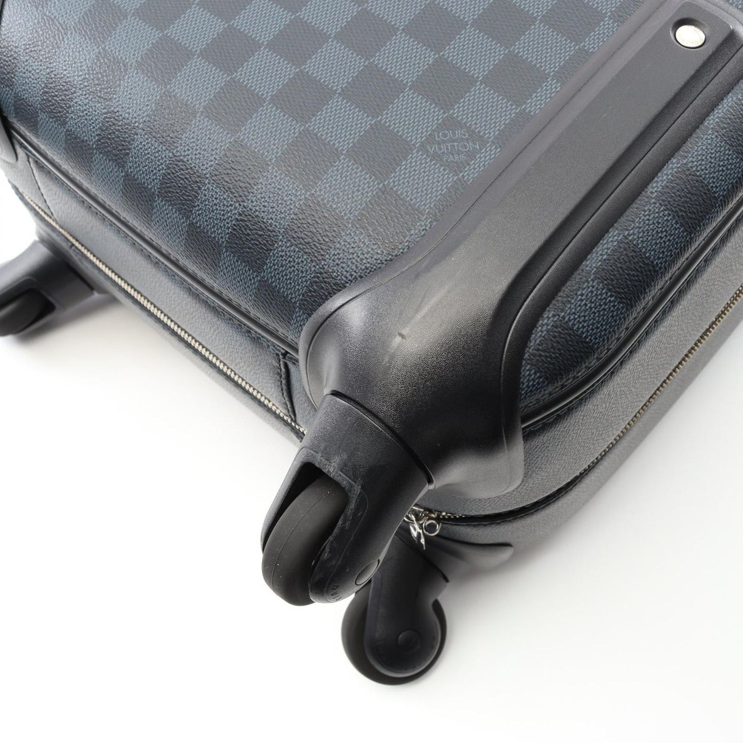 Louis Vuitton Zéphyr 55 Damier Cobalt Carry-On Bag - Timeless Elegance