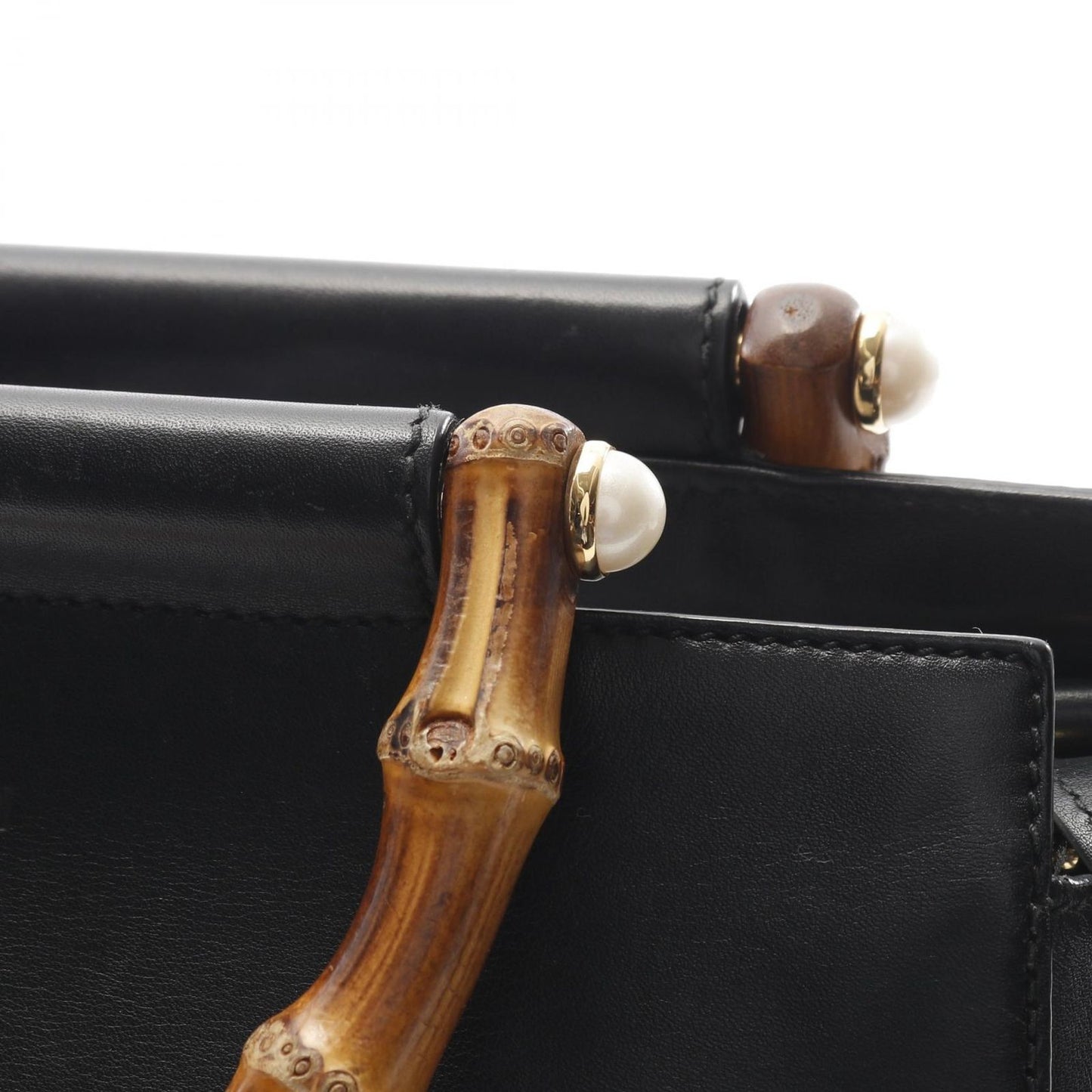 GUCCI Nimfair Bamboo Handbag - Black Leather, Exquisite Craftsmanship