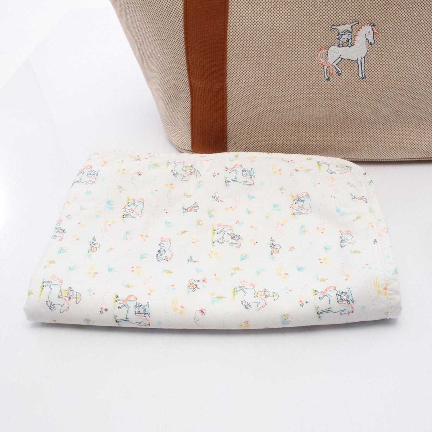 HERMES Cabriole Tote Bag - Exquisite Brown Canvas Luxury