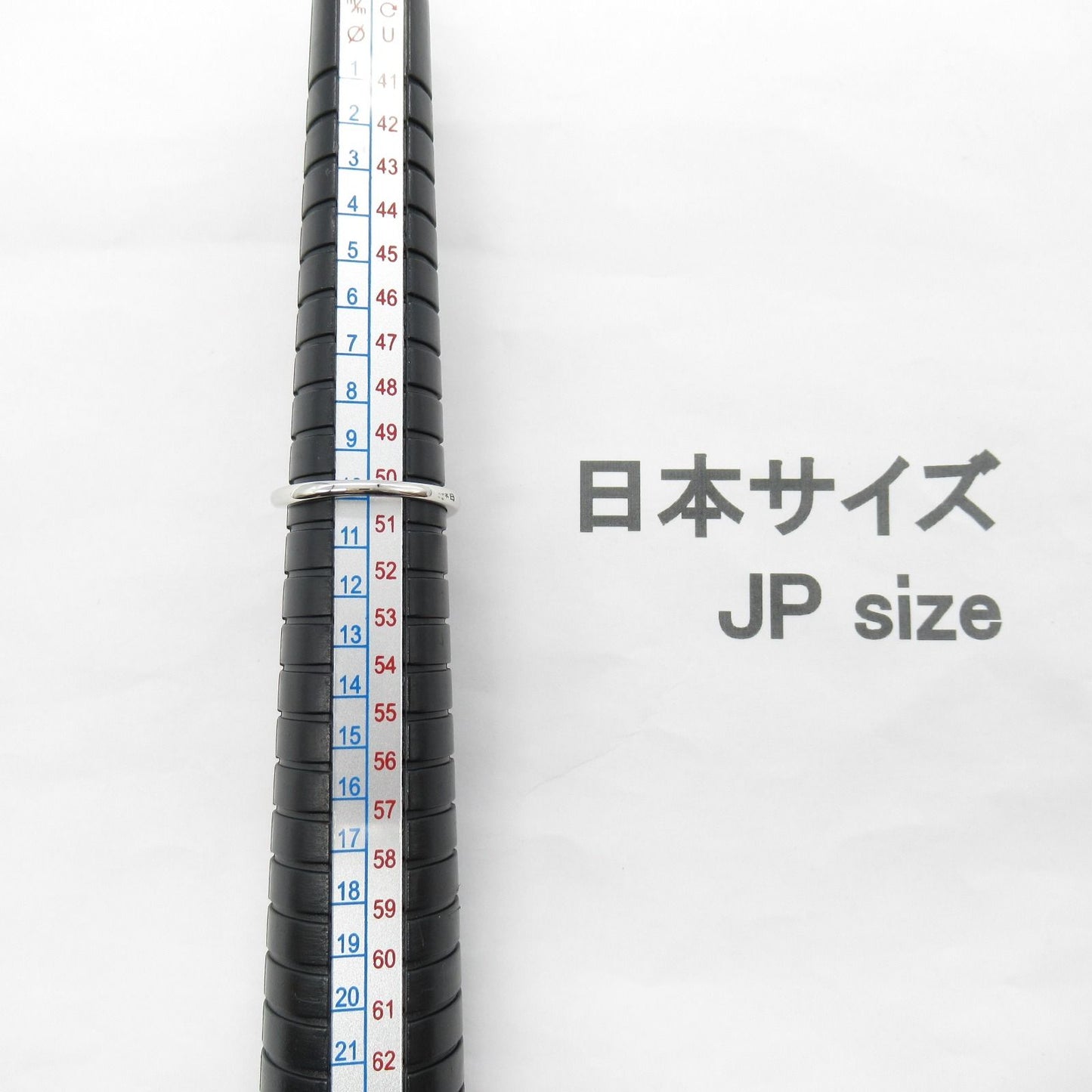 Exquisite Diamond Ring in Platinum and Yellow Gold - 1.08ct